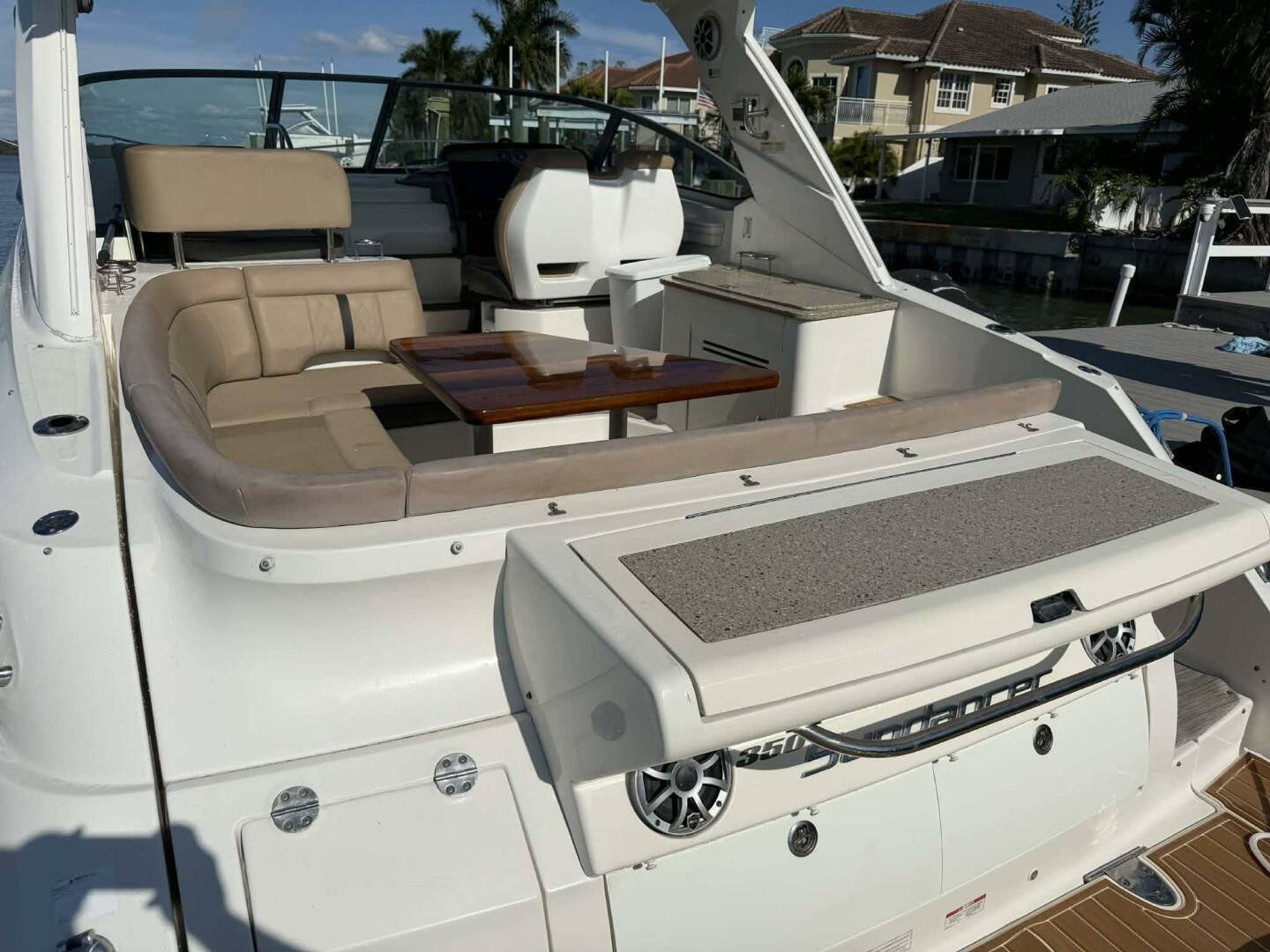 2016 Sea Ray 350 Sundancer - Image 35