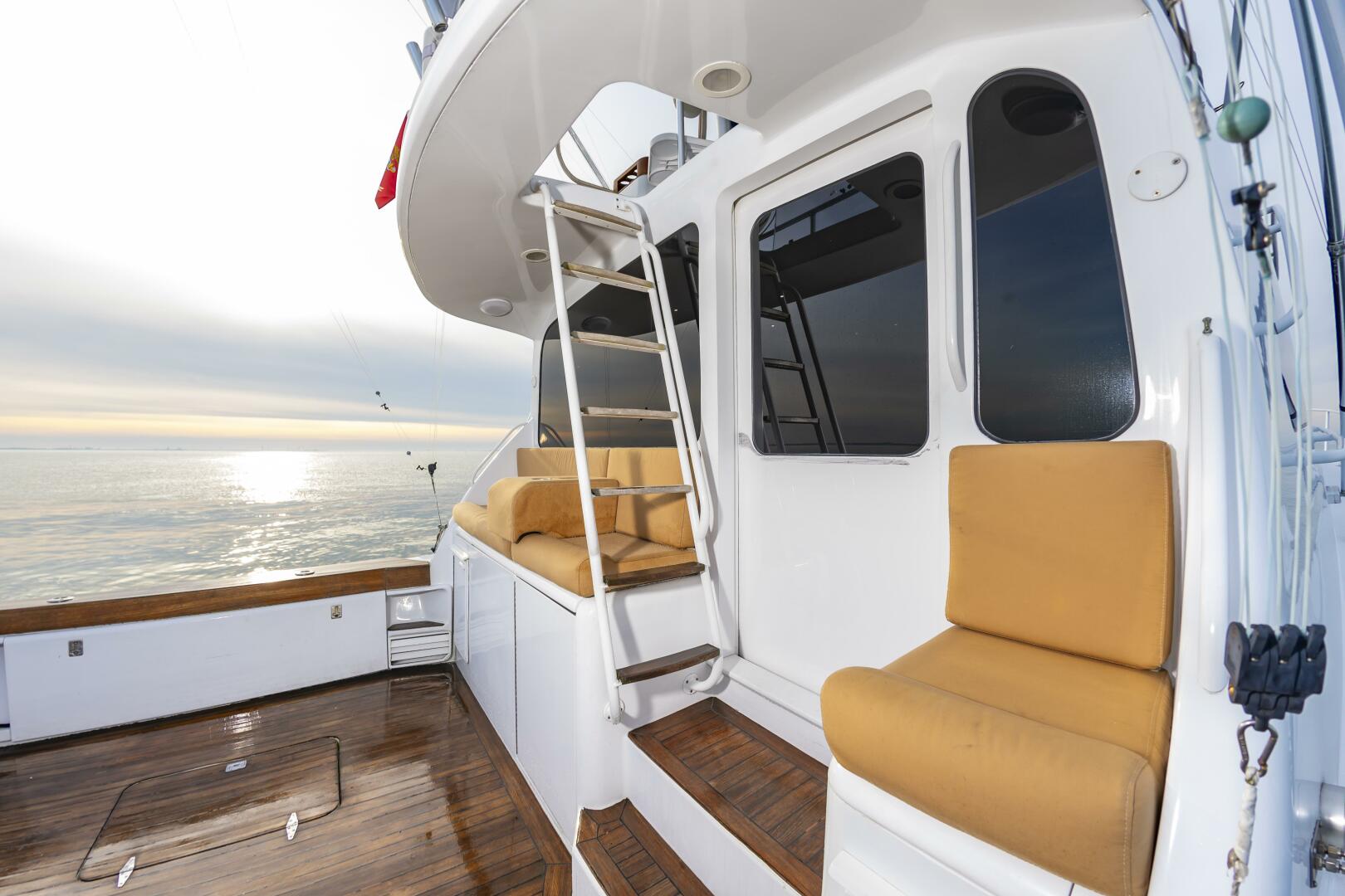 2001 Ocean Yachts 52 SUPER SPORT - Image 16