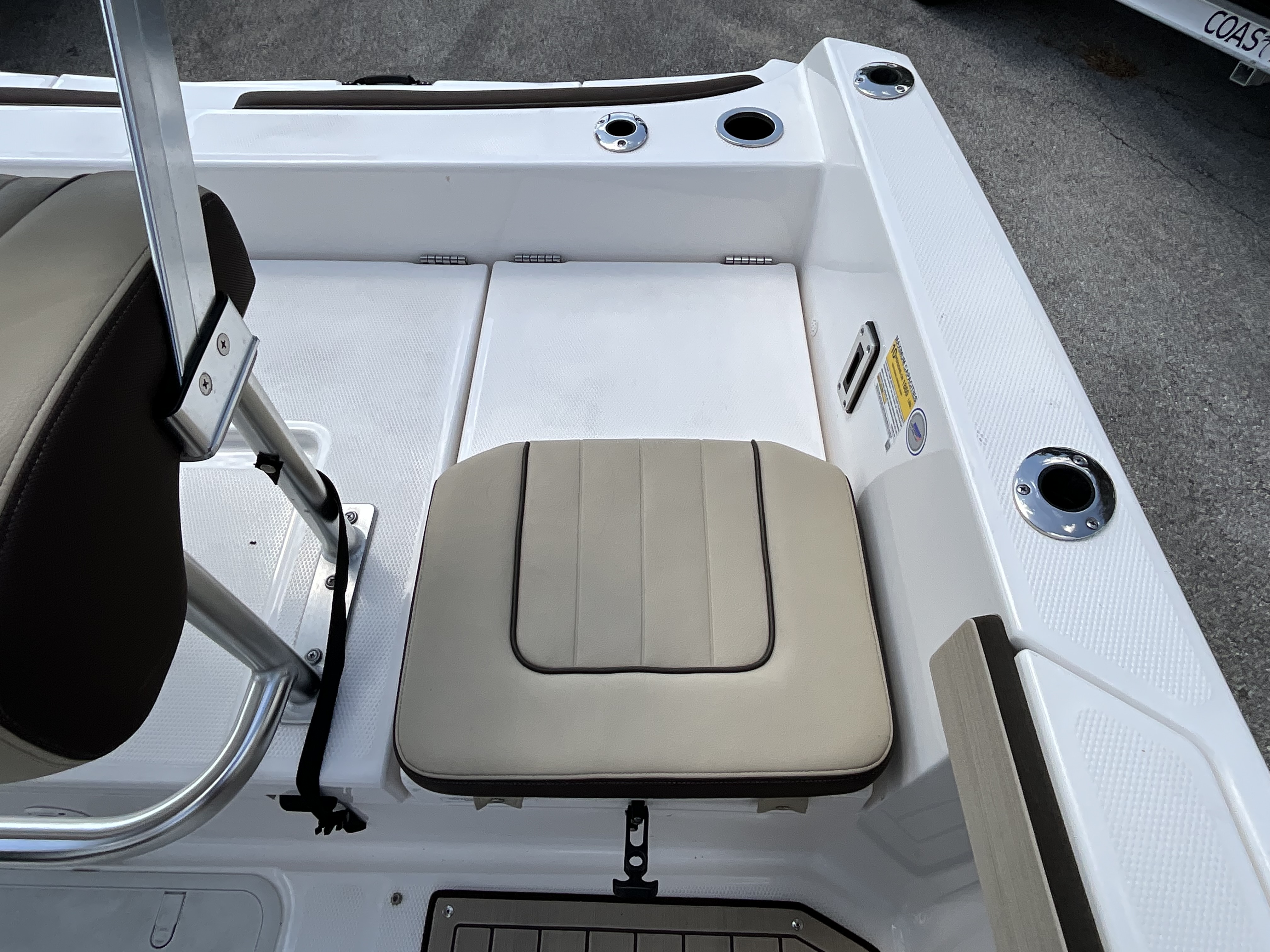 2022 YAMAHA 210 FISH - Image 12