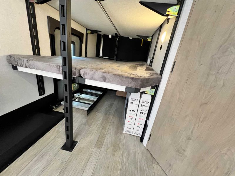 2026 Ember RV Overland Series 240TKR - Image 11