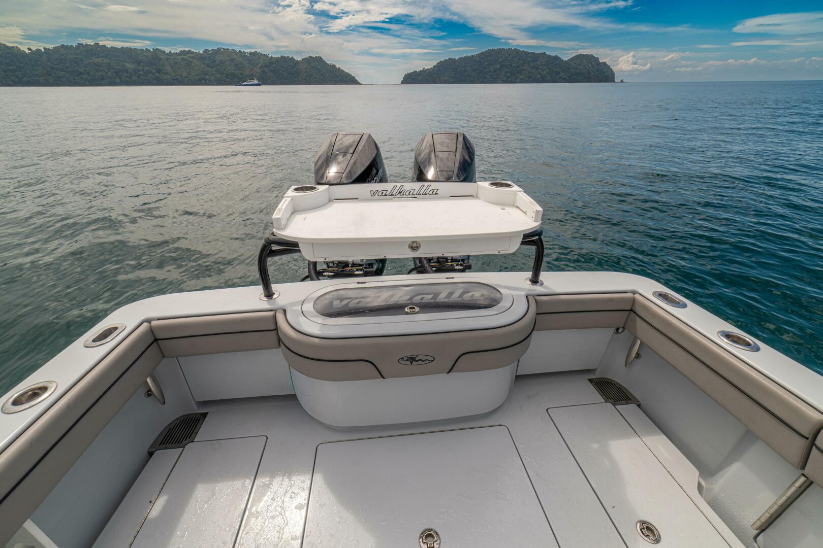 2024 Valhalla Boatworks V-33 - Image 17