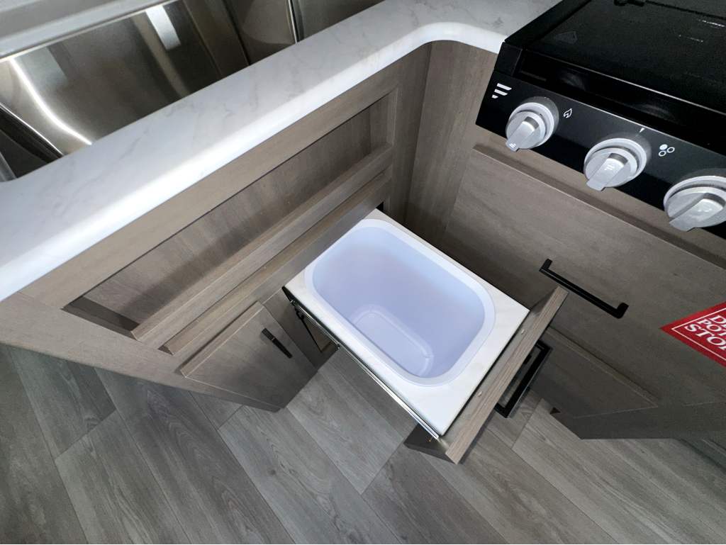 2026 GRAND DESIGN TRANSCEND 22RBX - Image 18