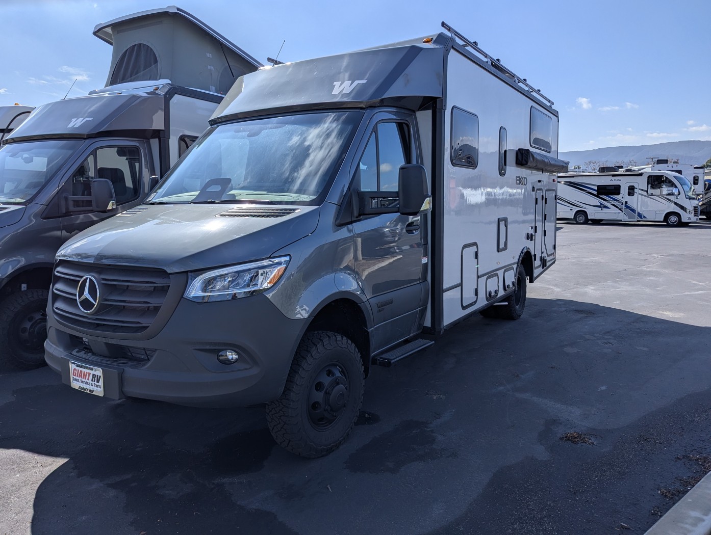 2026 Winnebago EKKO Sprinter 23B AWD - Image 3