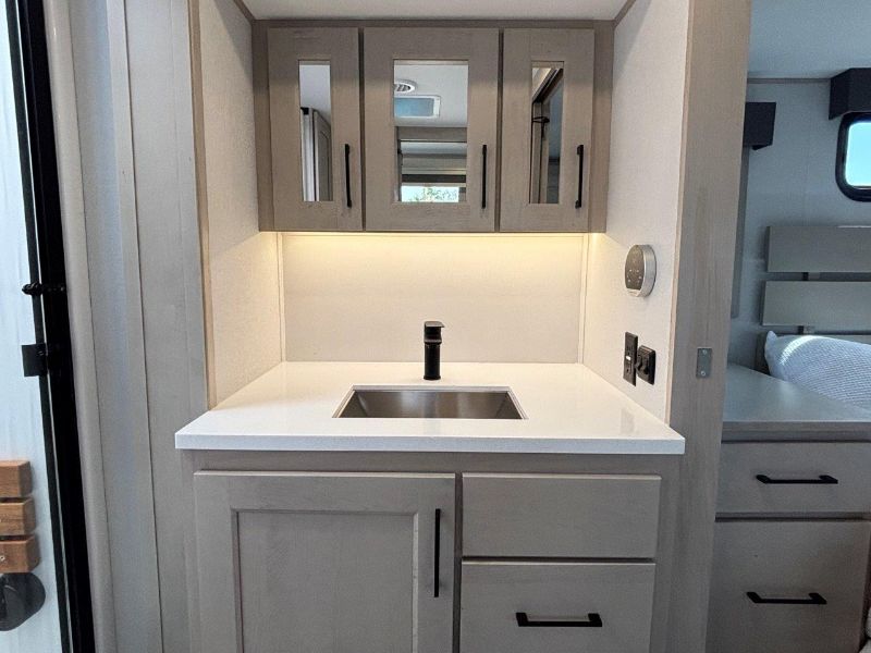2025 Grand Design Solitude 388MBS - Image 34