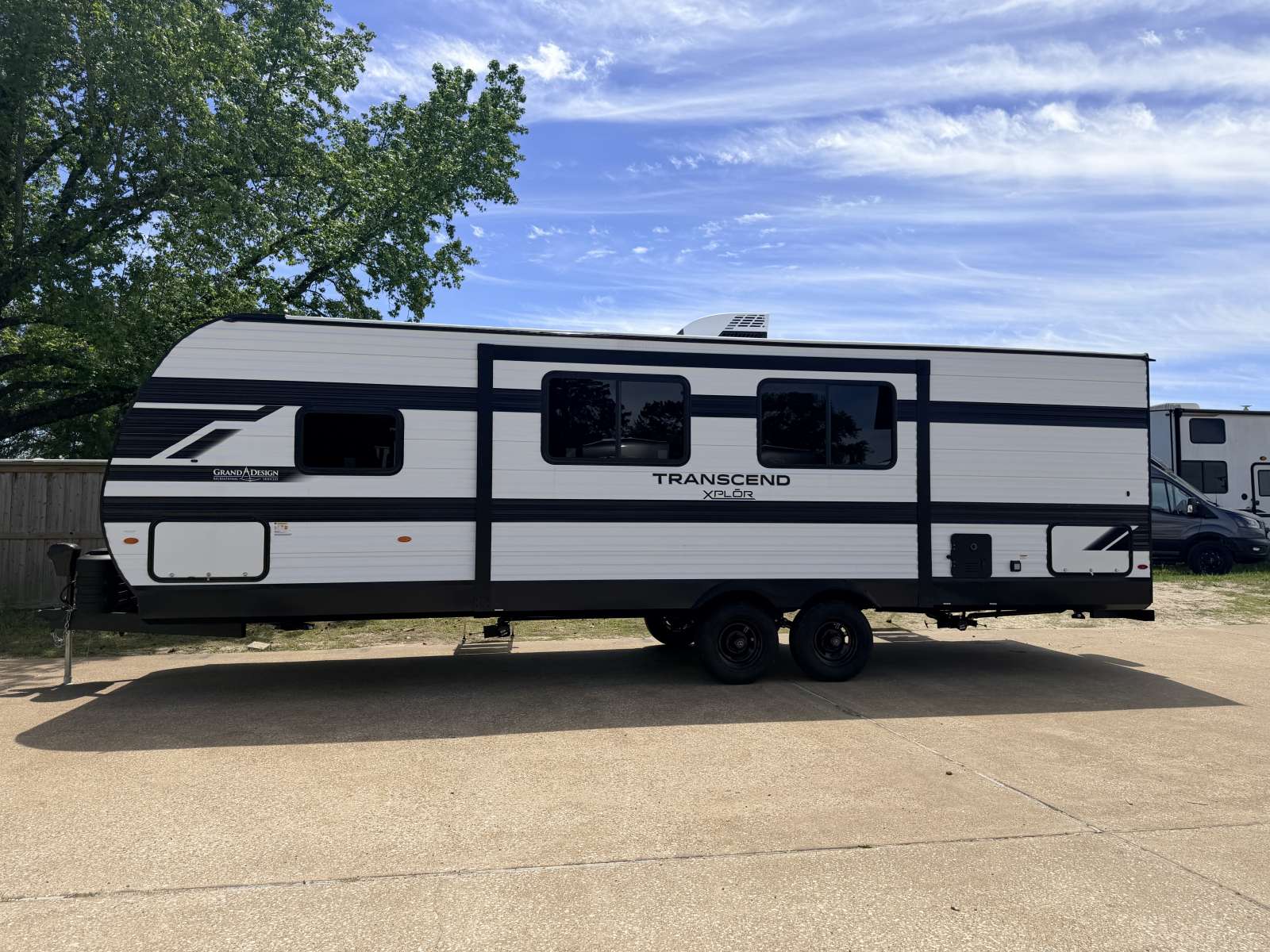 2026 Grand Design Transcend XPLOR 27DBX - Image 4
