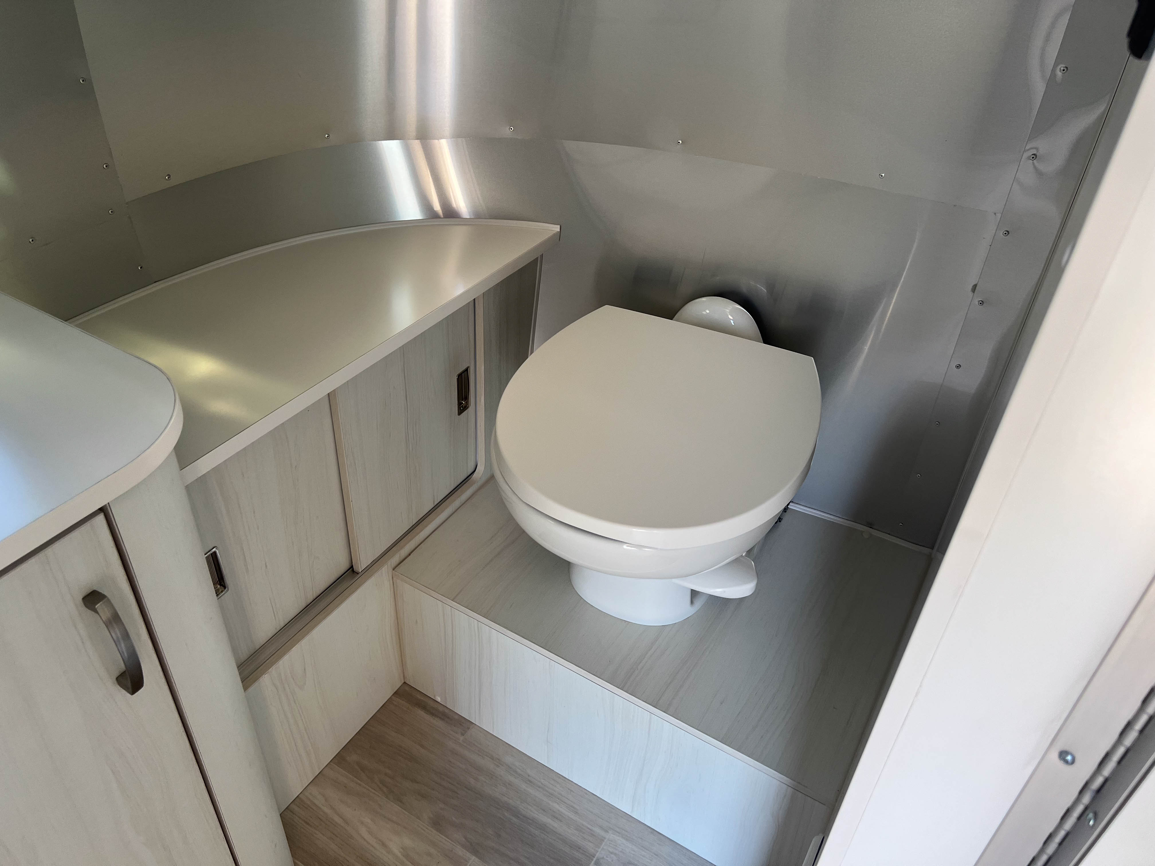 2027 Airstream Bambi 22FB - Image 22