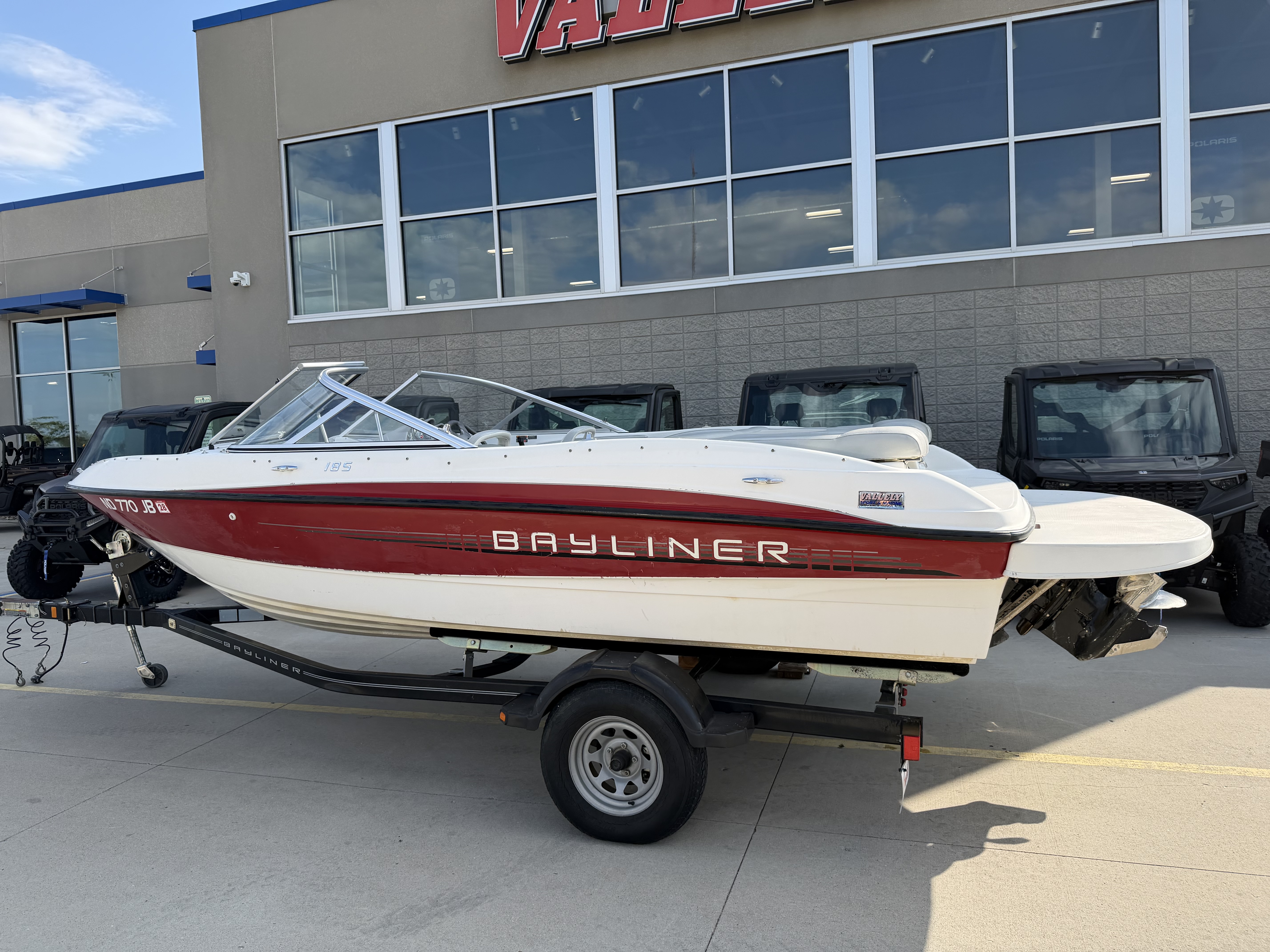 2011 Bayliner 185BR Sport - Image 2