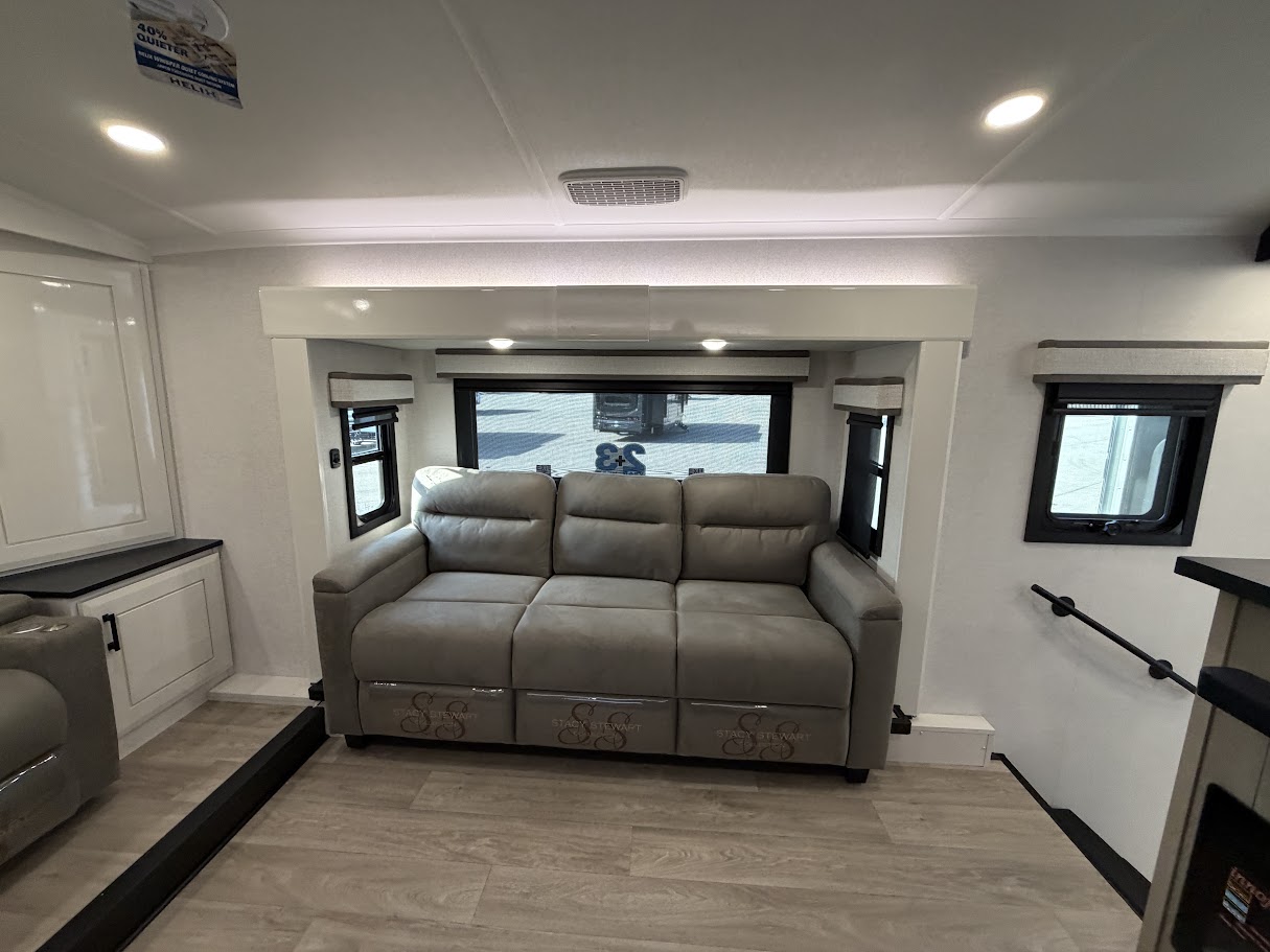 2027 JAYCO PINNACLE 39FLOK - Image 24