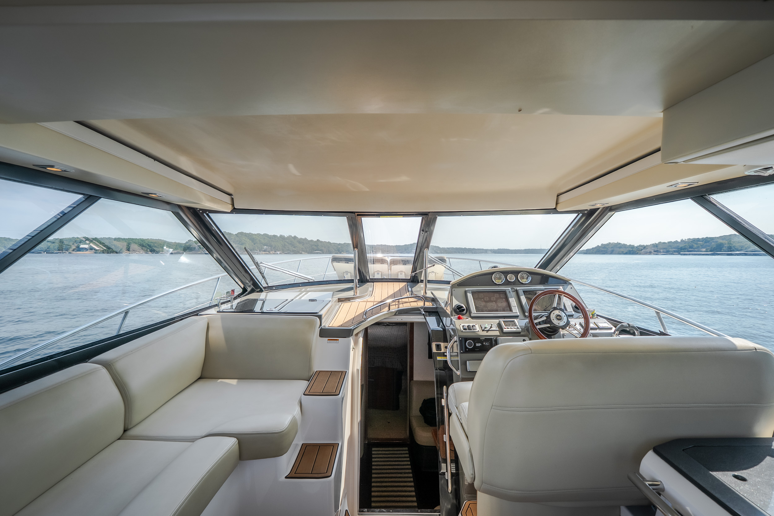 2012 Regal 42 Sport Coupe - Image 23