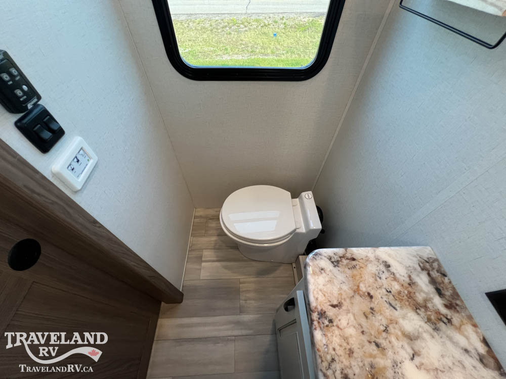 2023 Alliance RV Paradigm 395DS - Image 37