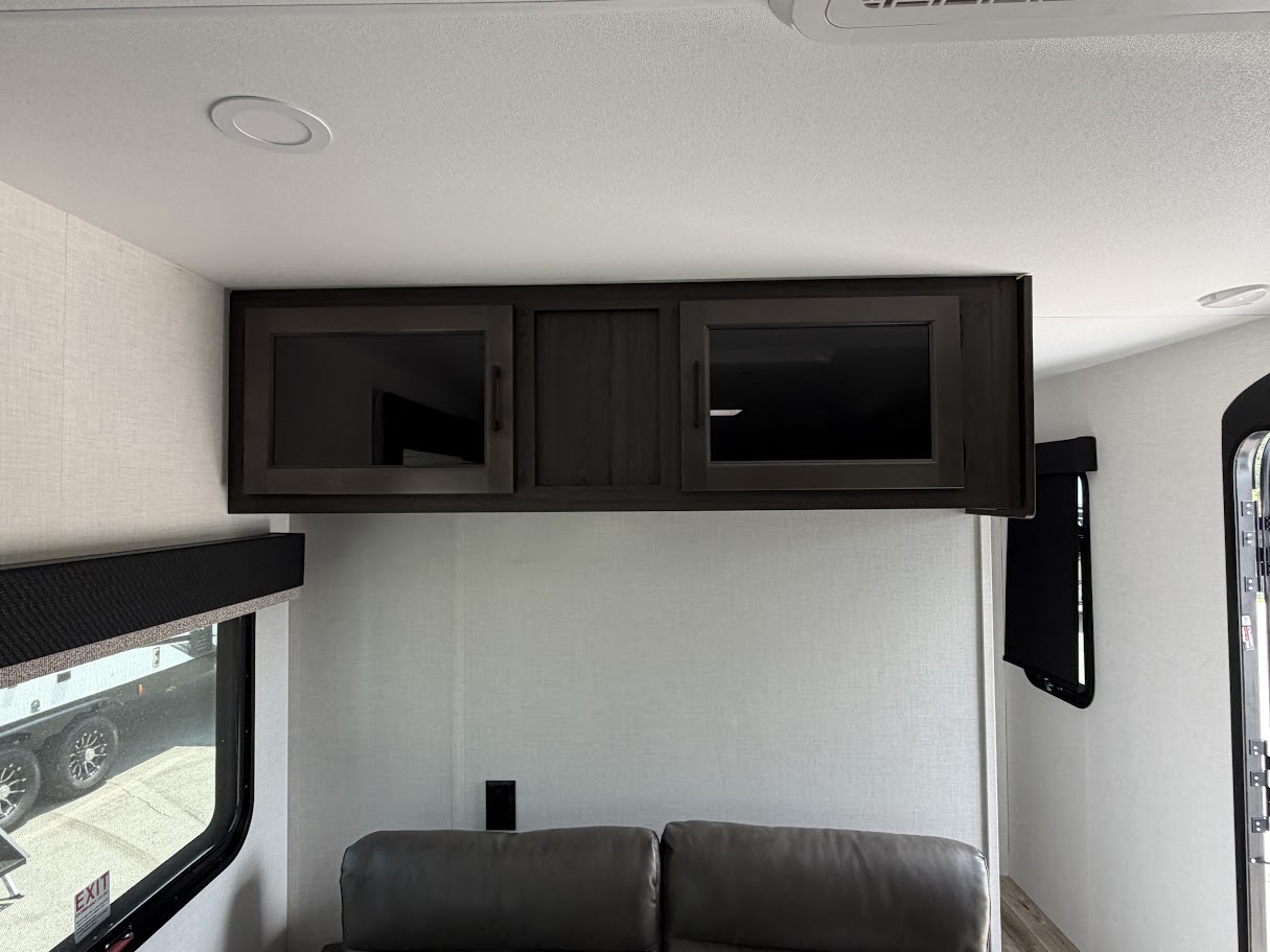 2027 VENTURE RV SPORTTREK 336VRK - Image 39