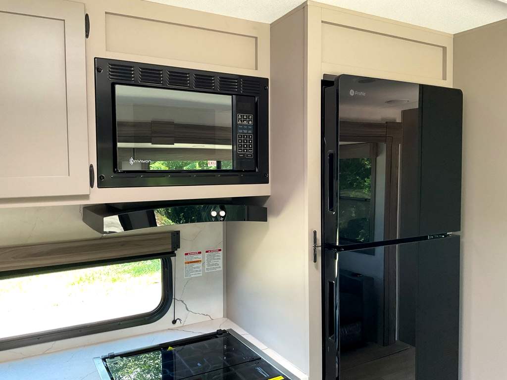 2027 KZ CONNECT C261RB - Image 20