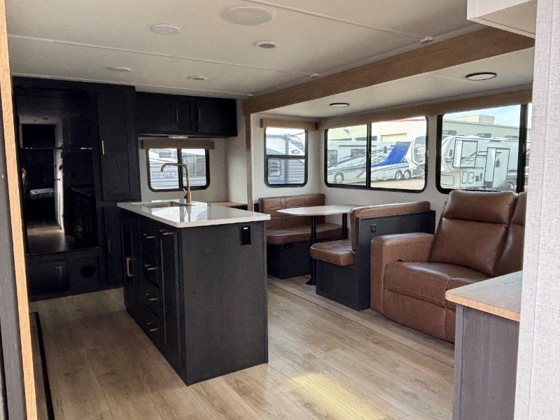 2025 Heartland North Trail 2803-RK - Image 27
