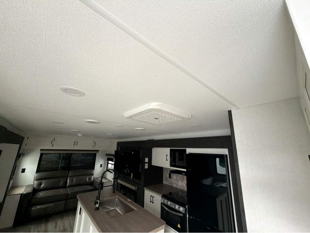 2026 VENTURE RV SIENNA 293VIK - Image 34