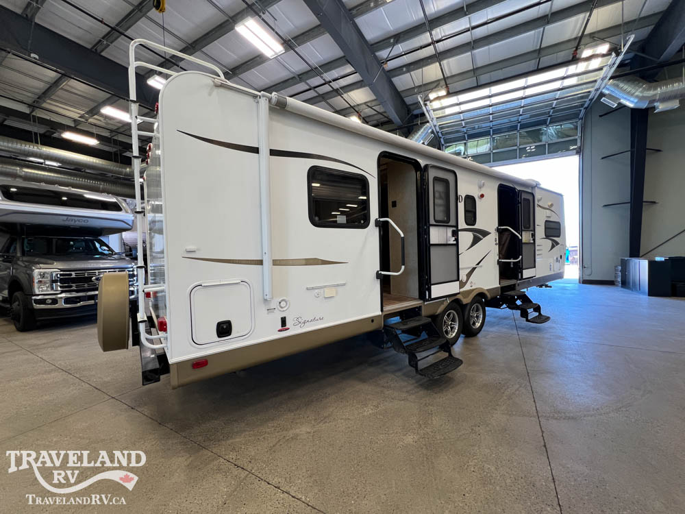 2013 FOREST RIVER ROCKWOOD ULTRA LITE 8315BSS HANDYMAN SPECIAL - Image 7