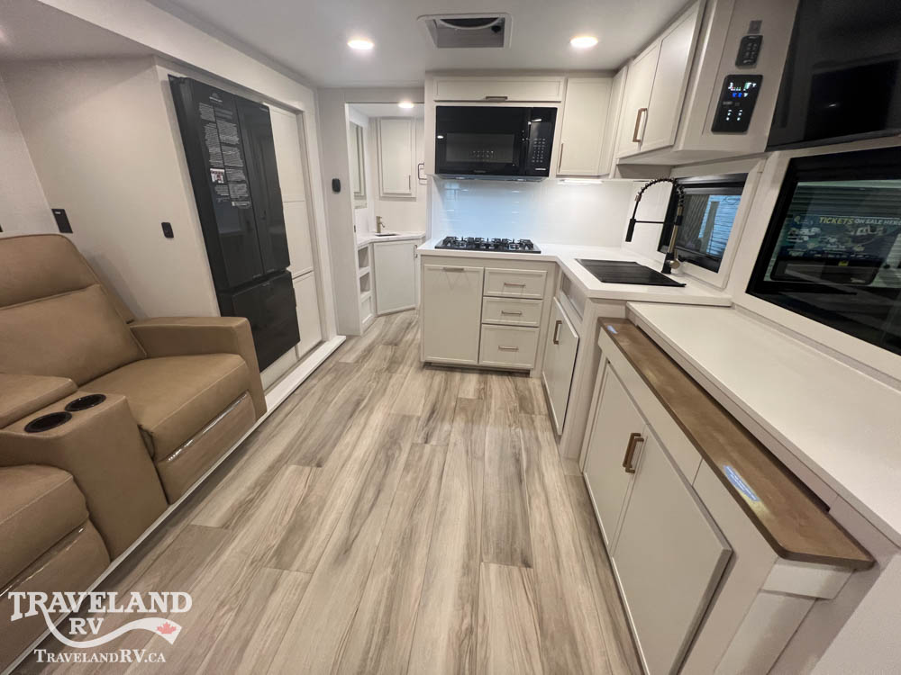 2027 BRINKLEY RV MODEL IX 25X - Image 3