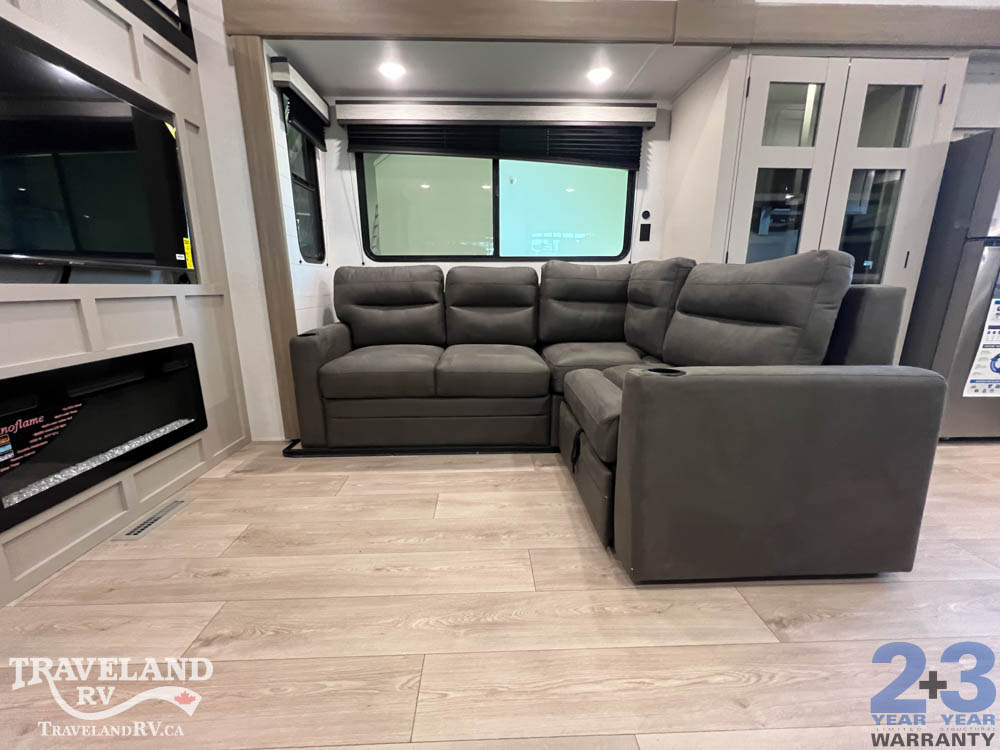 2027 Jayco Jay Flight Bungalow 404LOFT - Image 18