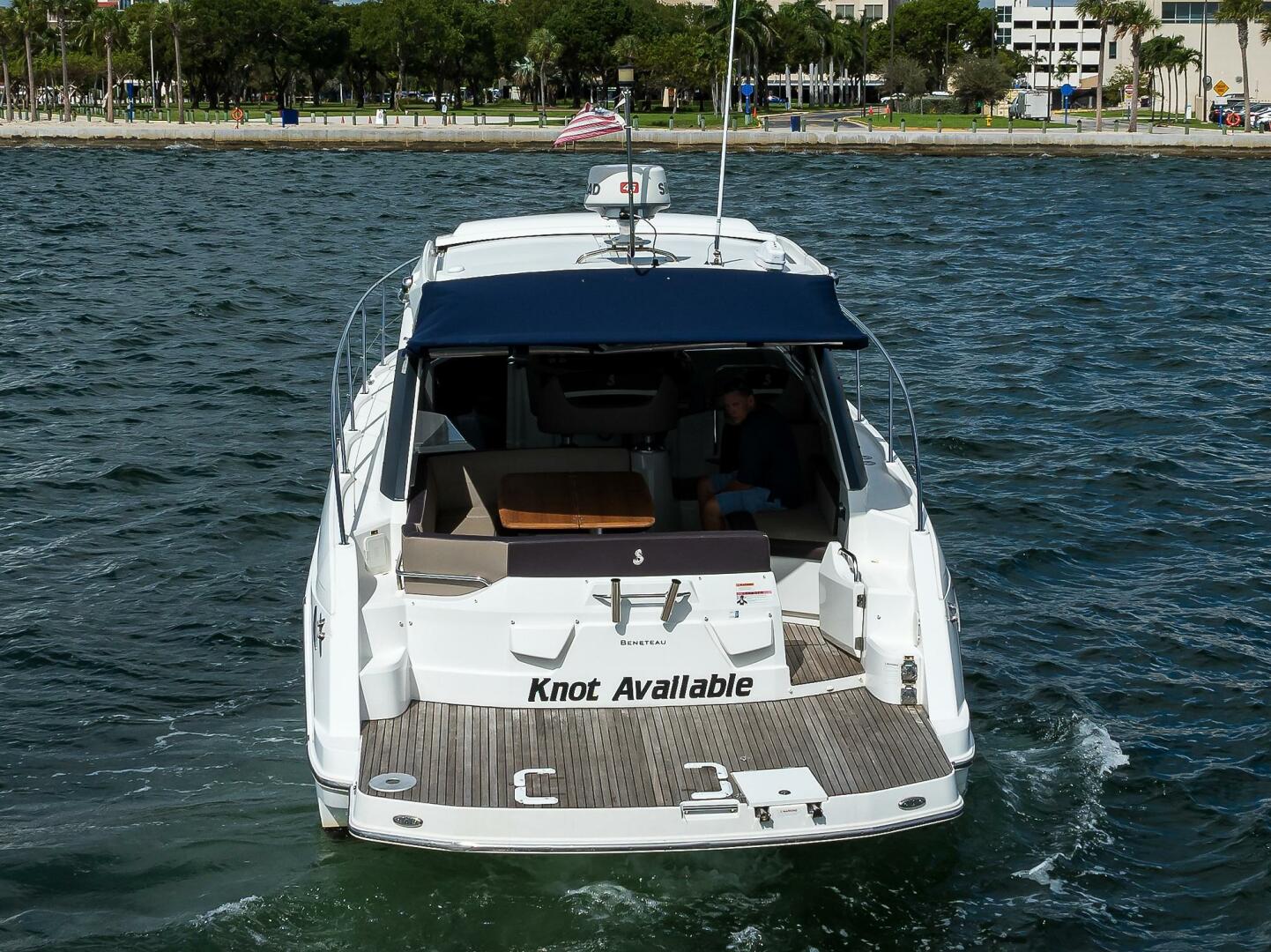 2003 Jupiter 31 Cuddy - Image 174