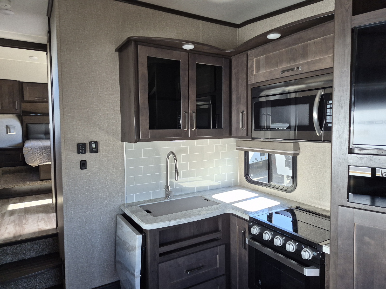 2020 Grand Design Reflection 150 Series 230RL - Image 7