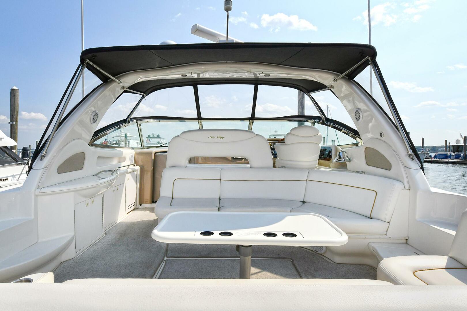 2000 Sea Ray 460 Sundancer - Image 11