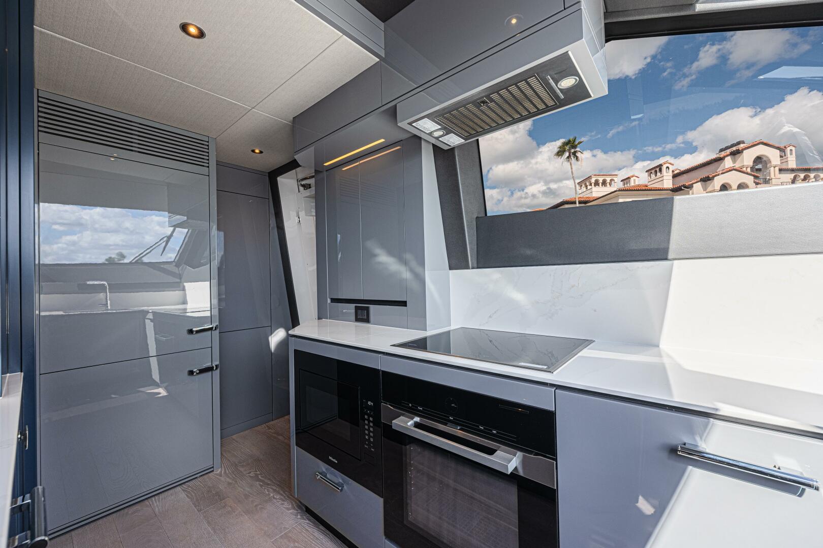 2025 Sunseeker - Image 54