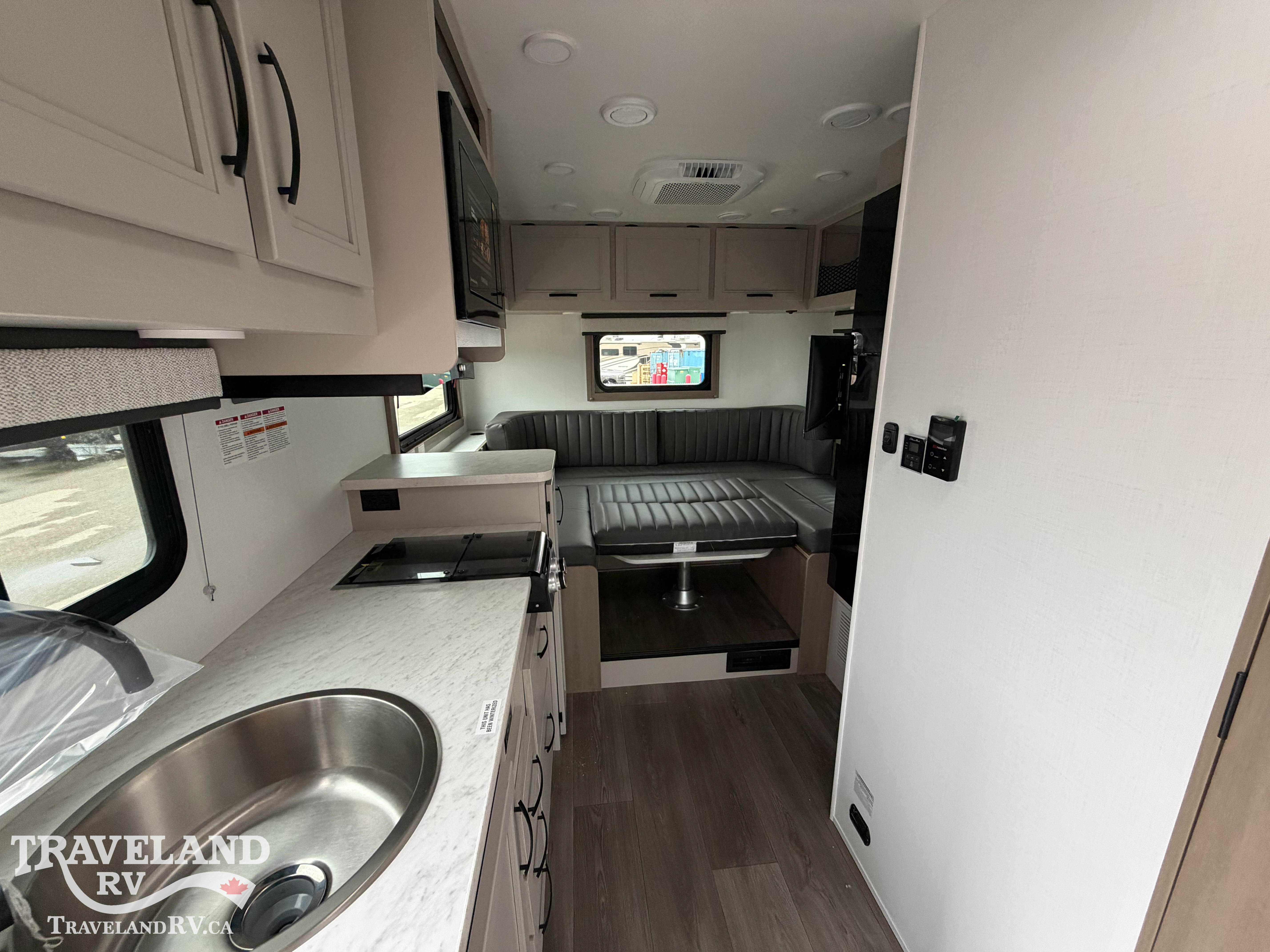 2027 Entegra Coach Odyssey SE 20LF - Image 3