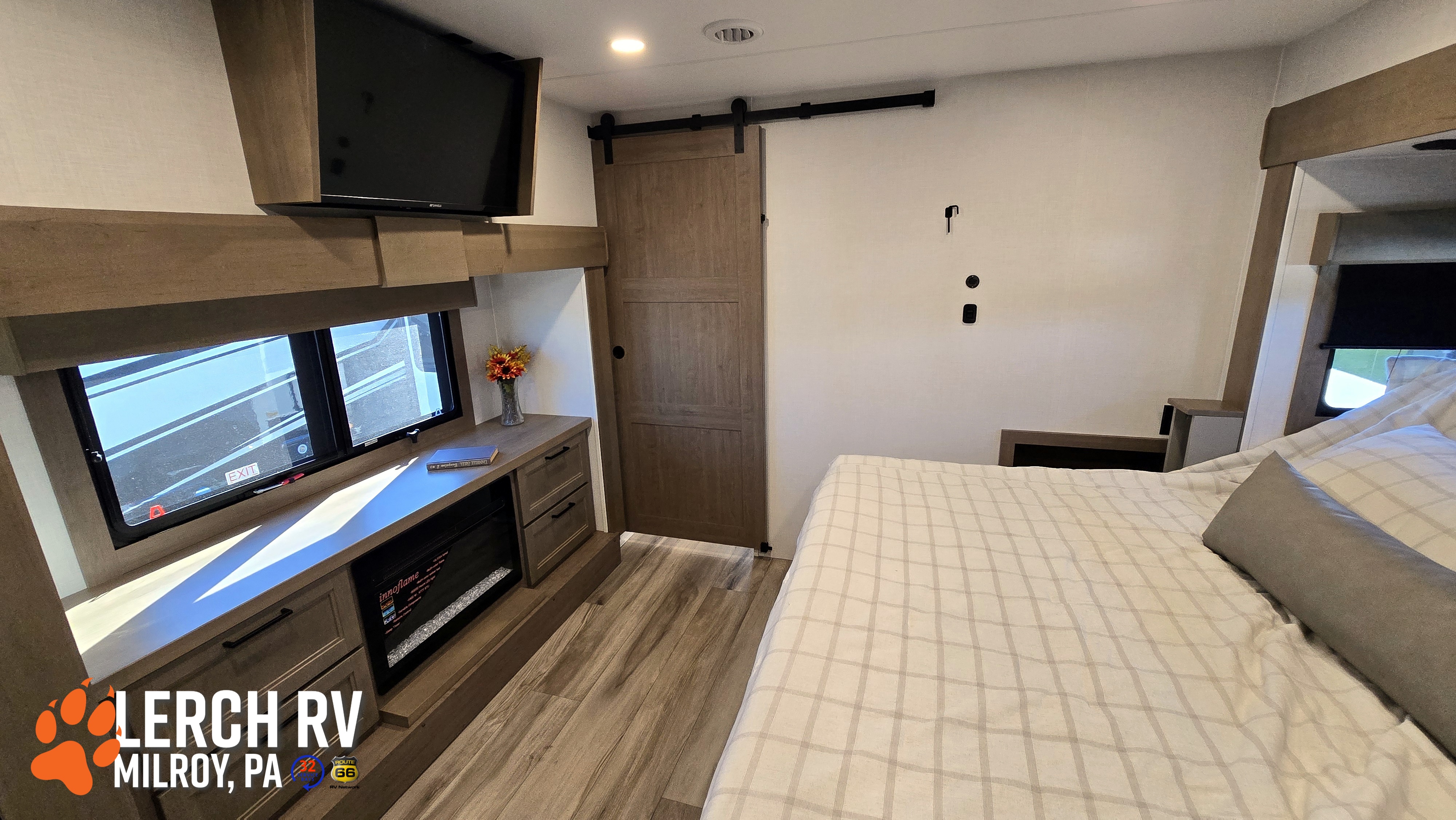 2027 KZ RV Durango Gold G310RLQ - Image 47