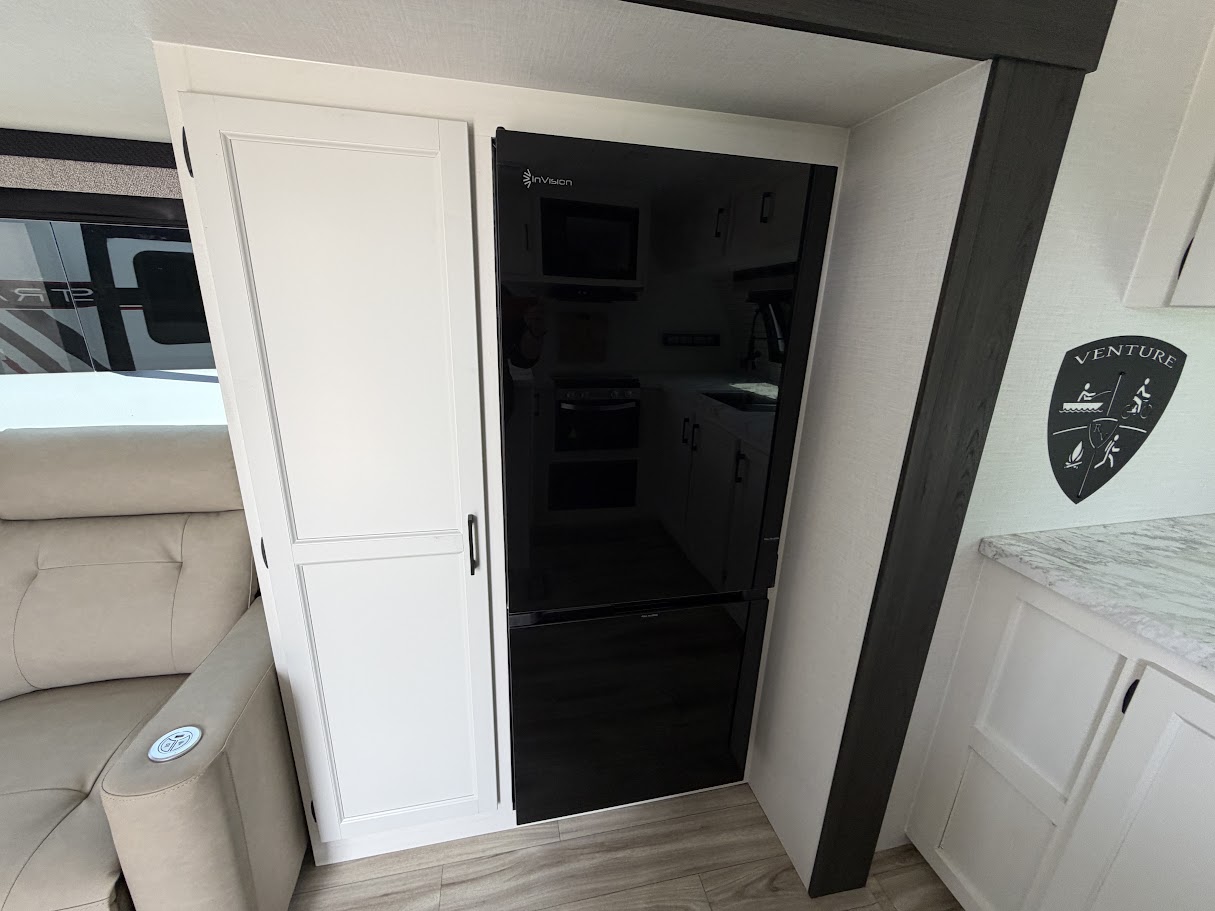 2027 VENTURE RV STRATUS 262VFK - Image 22
