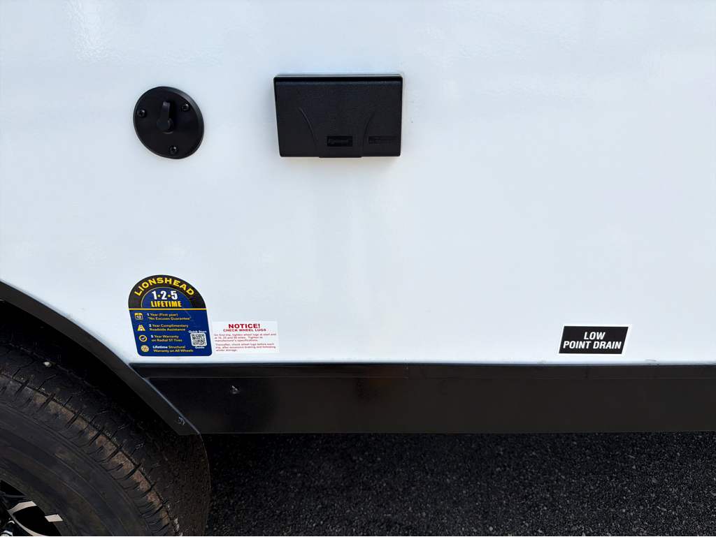 2026 VENTURE RV SPORTTREK STINGER 181VRK - Image 9