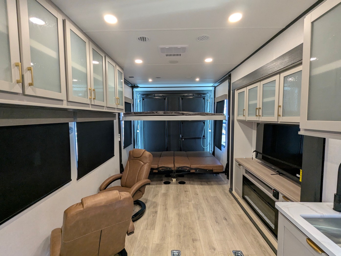 2027 Forest River Stealth 3300 - Image 23