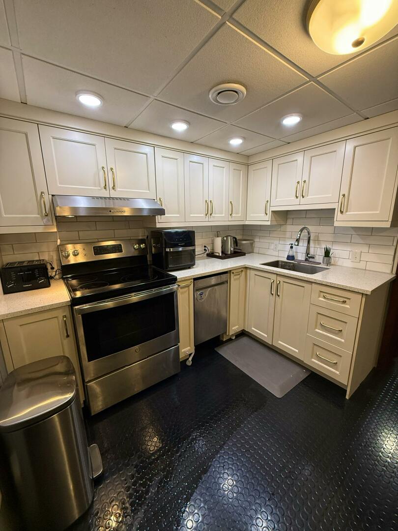 2021 Custom Glovertown Shipyard - Image 58