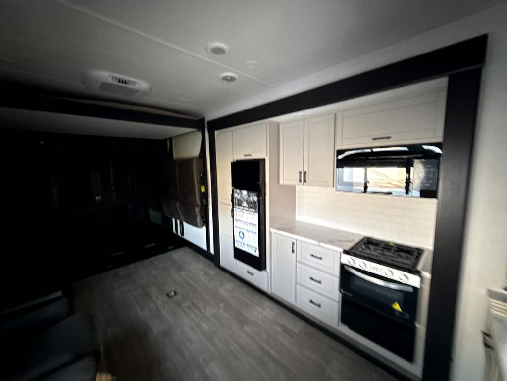 2027 JAYCO SEISMIC 265 - Image 12