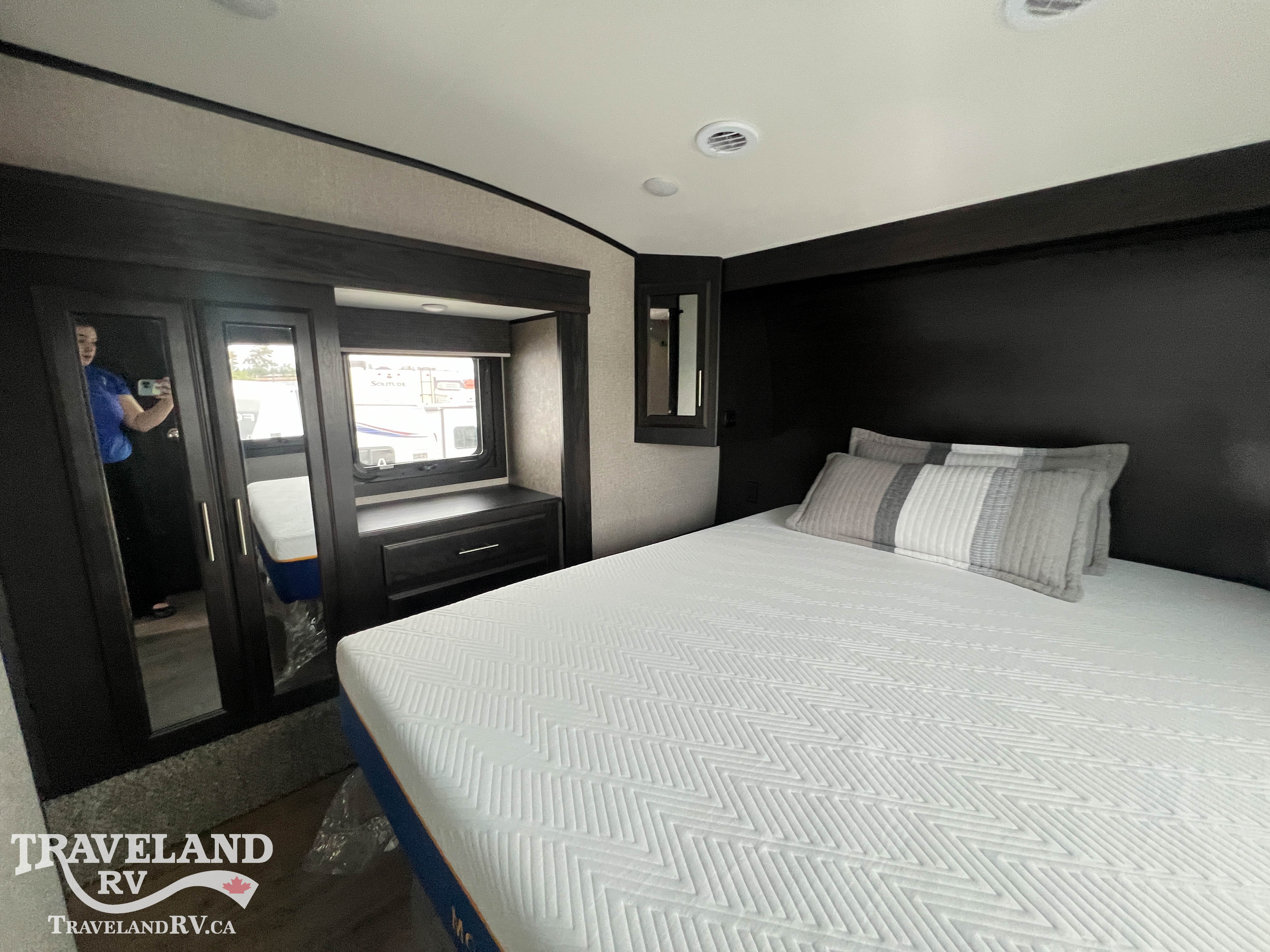 2021 JAYCO EAGLE SL HT 29.5 BHDS - Image 21