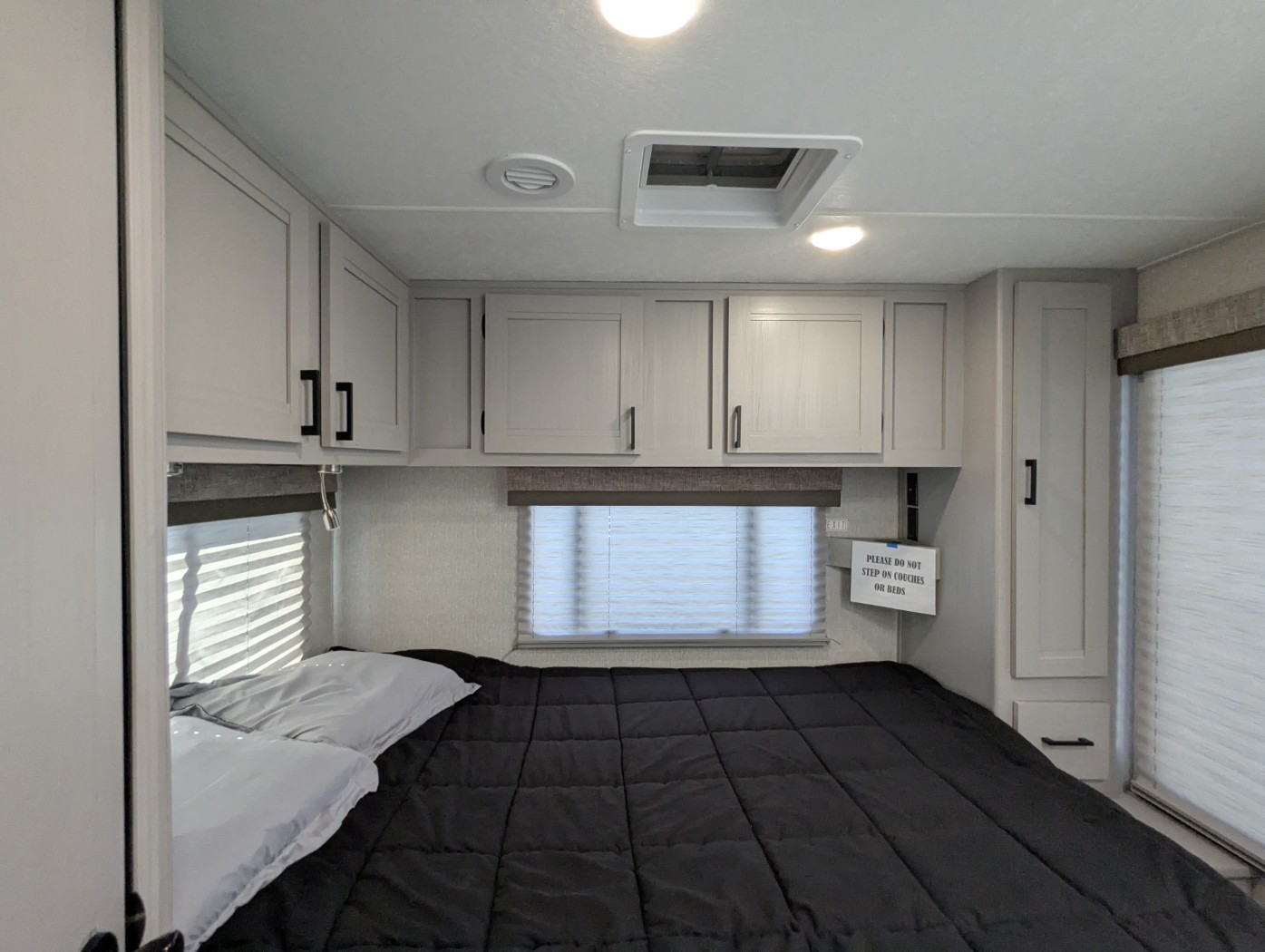 2025 Coachmen Leprechaun 260QB - Ford E-450 - Image 20