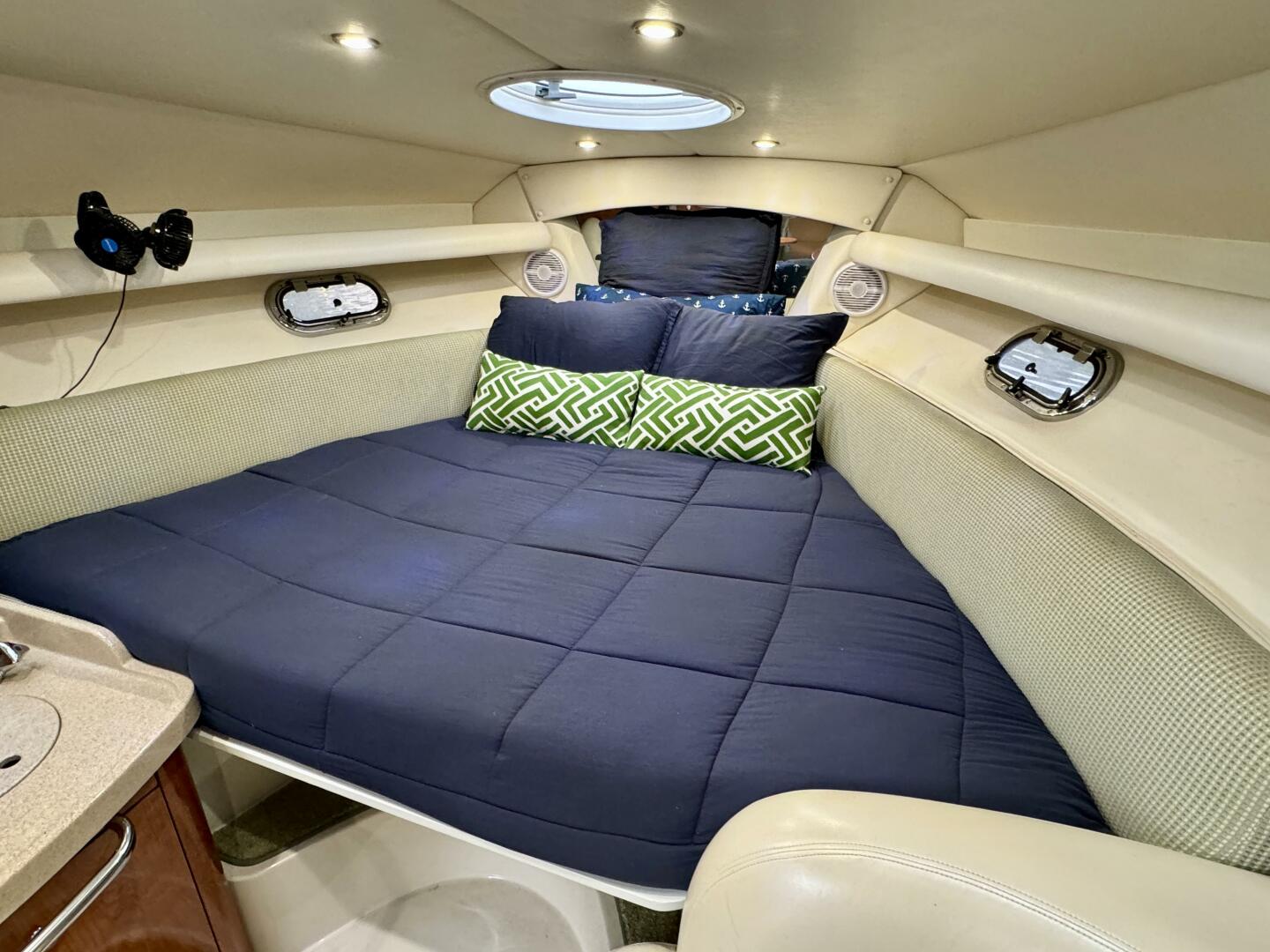 2004 Four Winns Vista 288 - Image 60