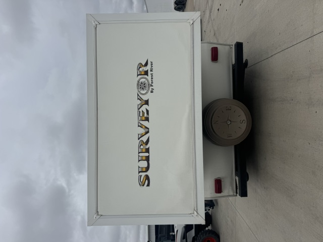 2009 Forest River Surveyor SV-235RKS - Image 4