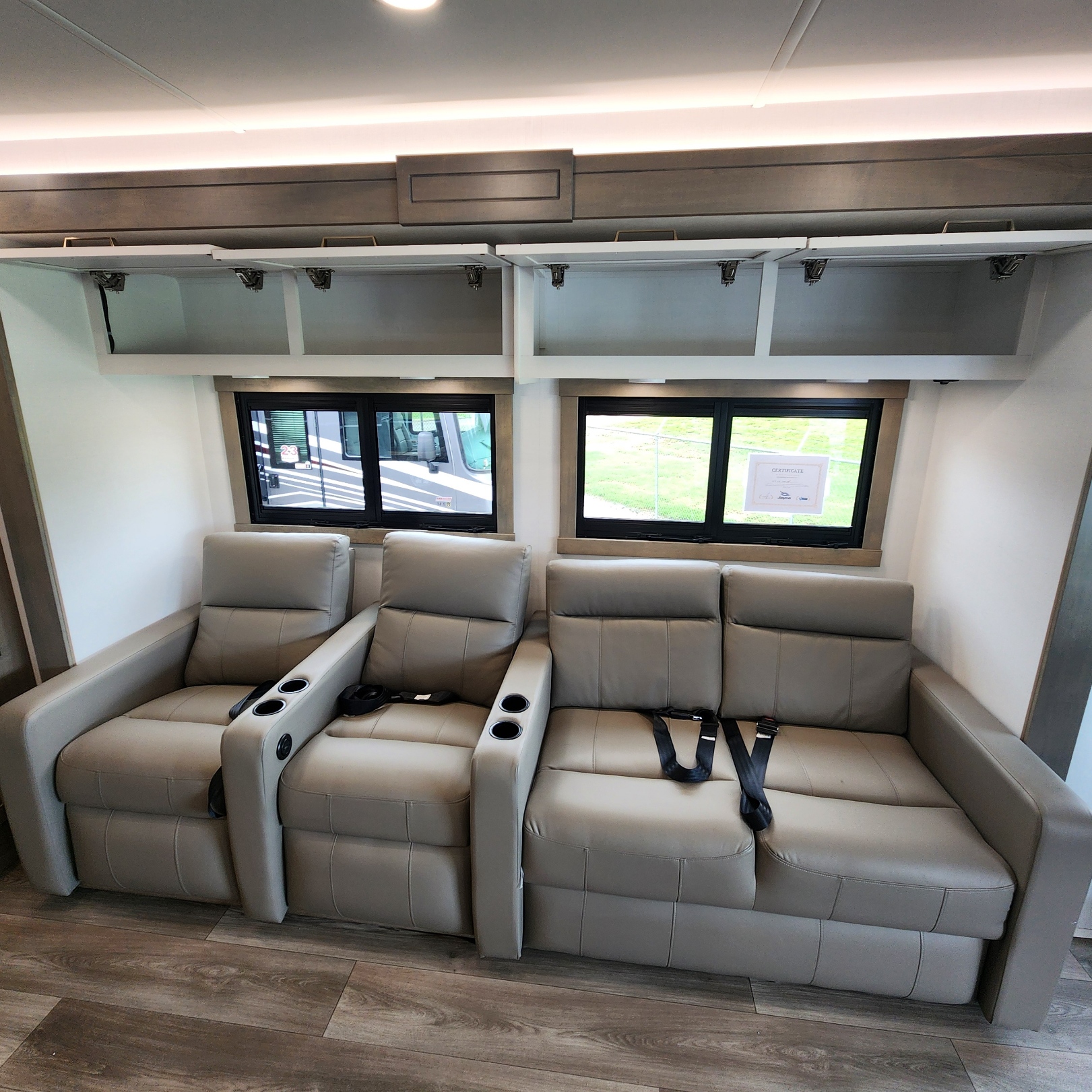 2027 JAYCO PRECEPT 36C - Image 33