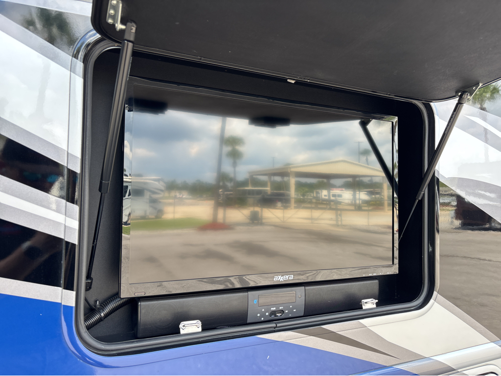 2021 Thor Motor Coach OMNI BH35 - Image 7