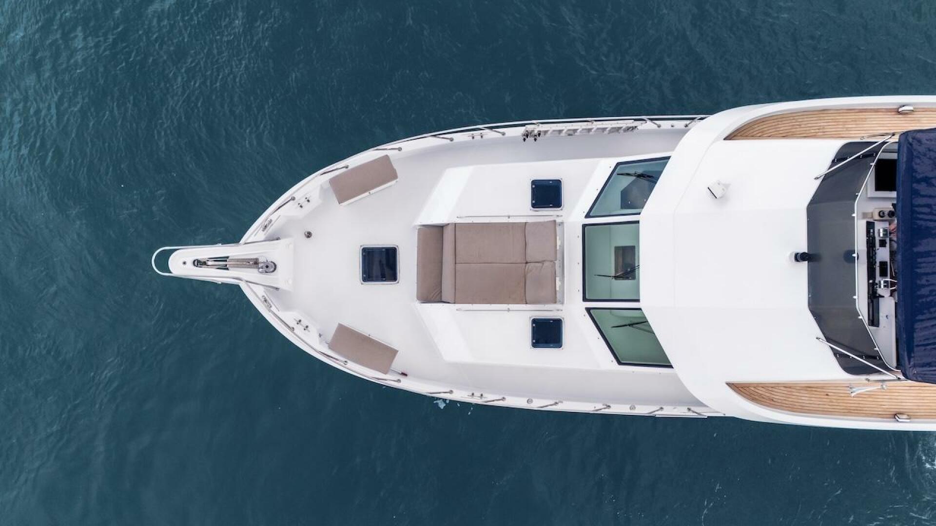 1998 Hatteras Sport Deck - Image 8