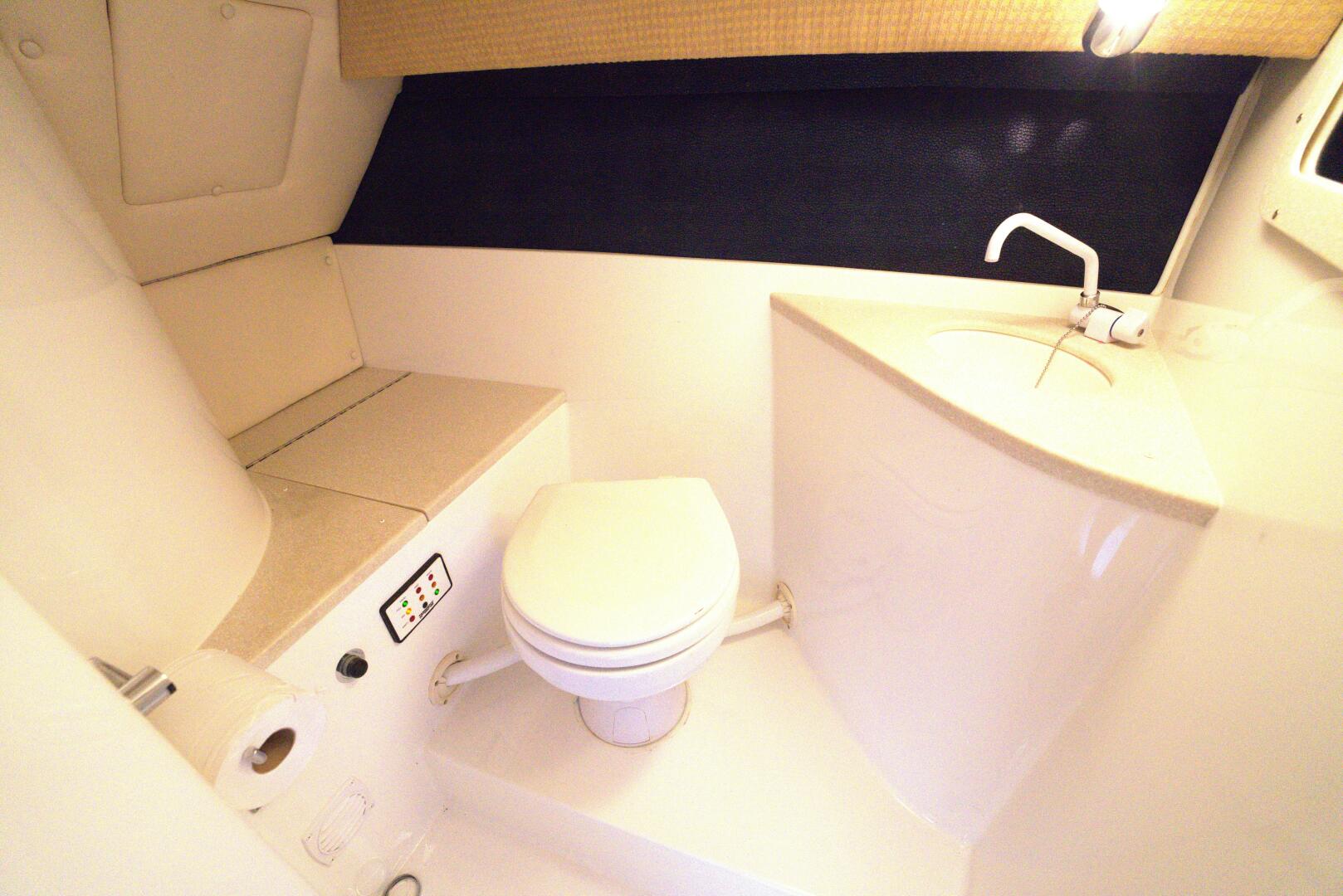 2005 Cobalt 343 - Image 54