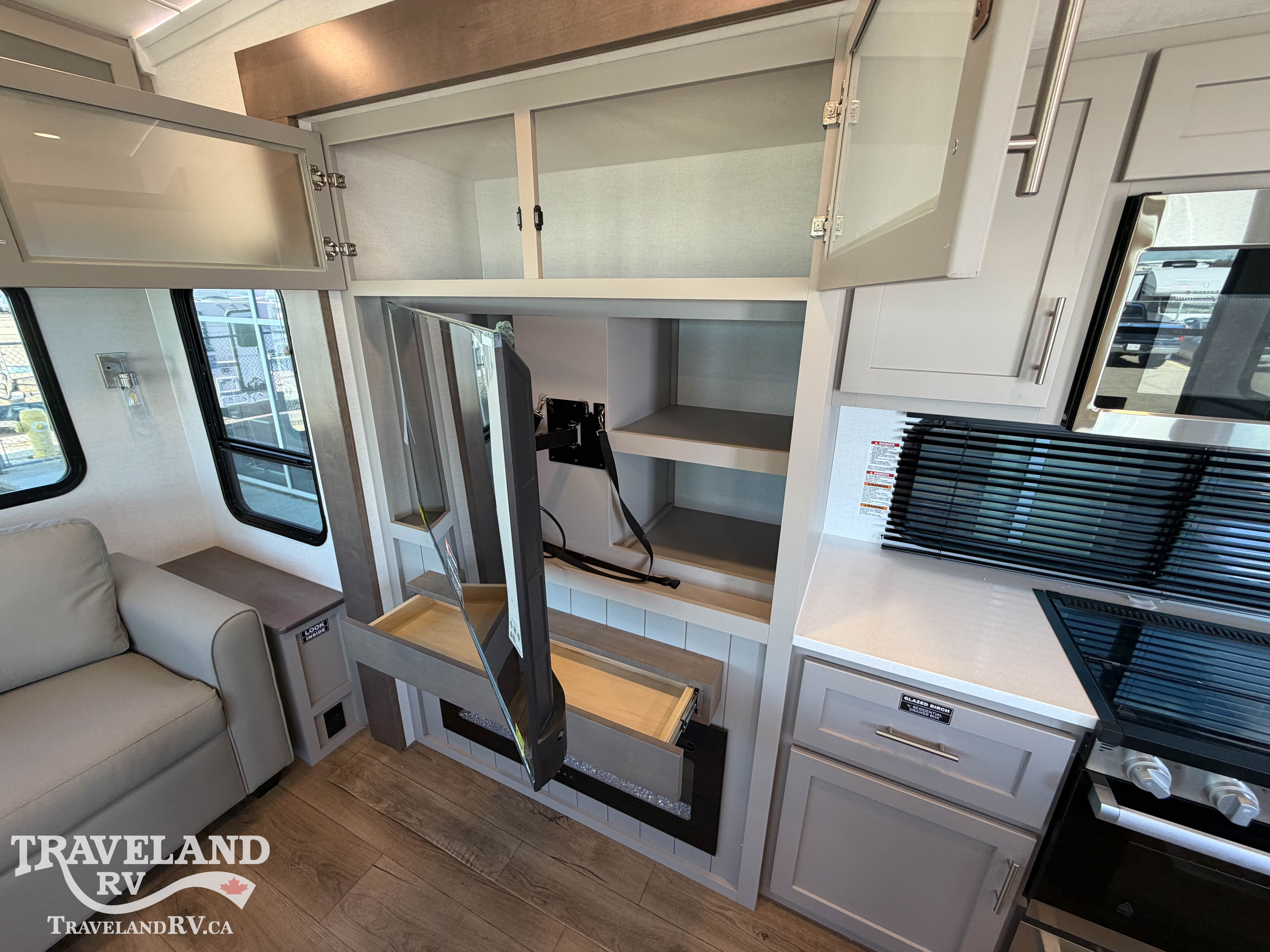 2026 Alliance RV Avenue 32RLS - Image 14
