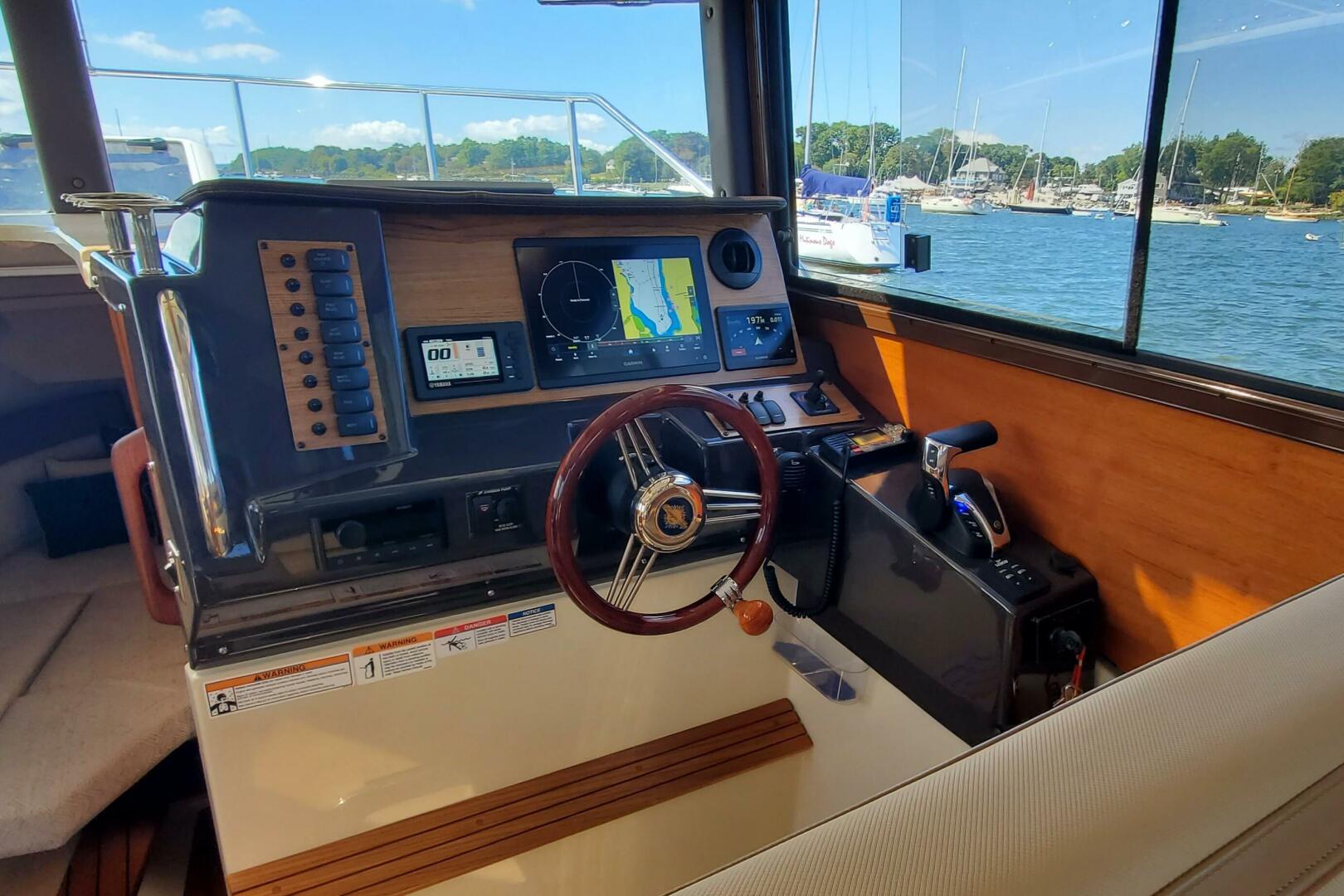 2024 Ranger Tugs R-27 LE - Image 19