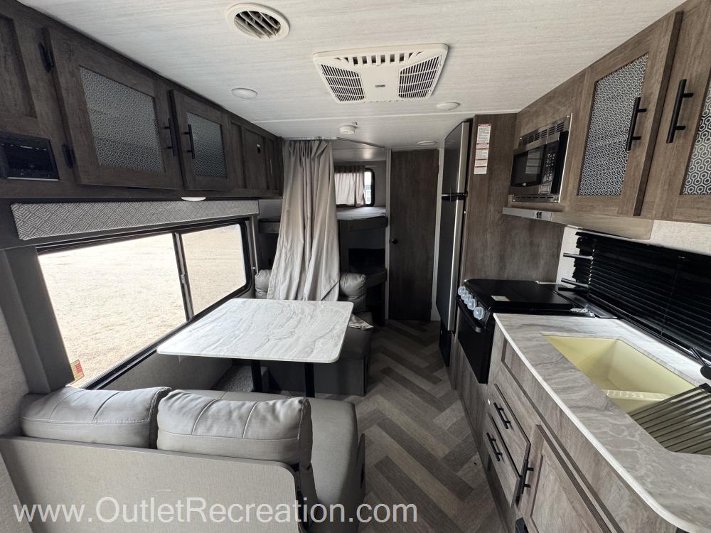 2021 Forest River Salem Cruise Lite 19DBXL - Image 7