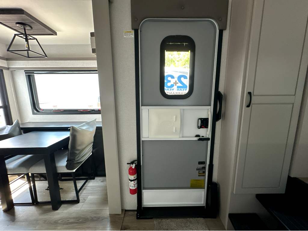 2026 JAYCO NORTH POINT 382FLRB - Image 16
