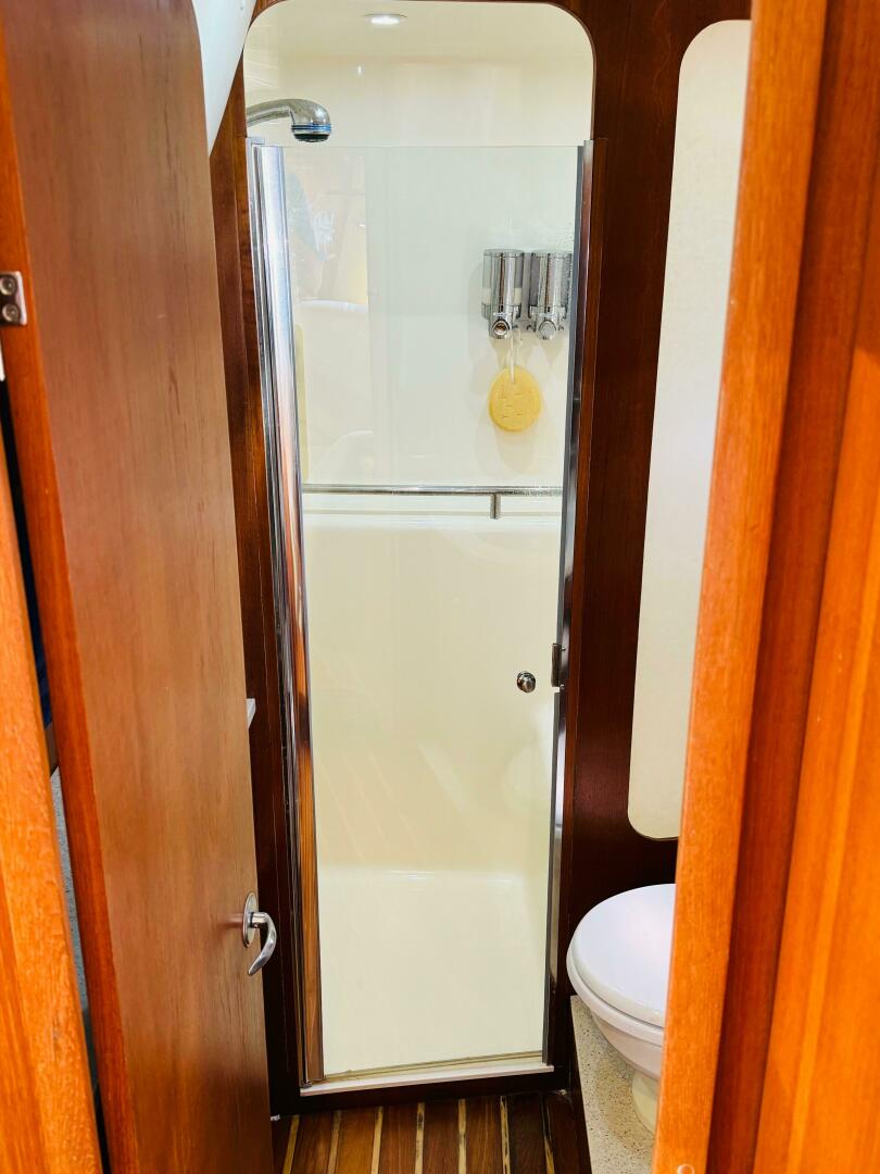 2007 Tiara Yachts 3900 Sovran - Image 35