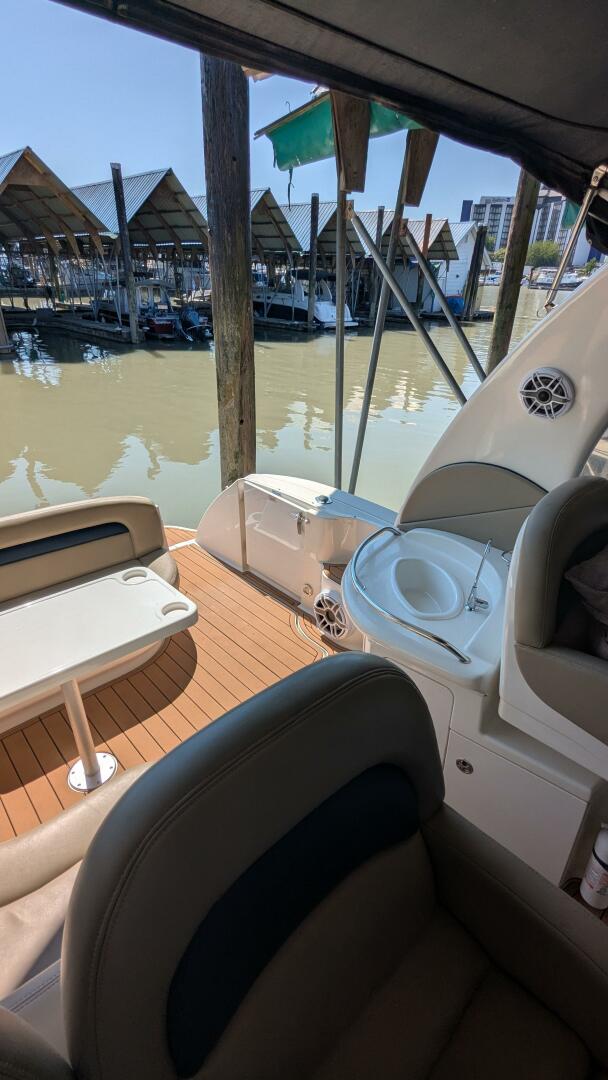 2004 Sea Ray 340 Sundancer - Image 11