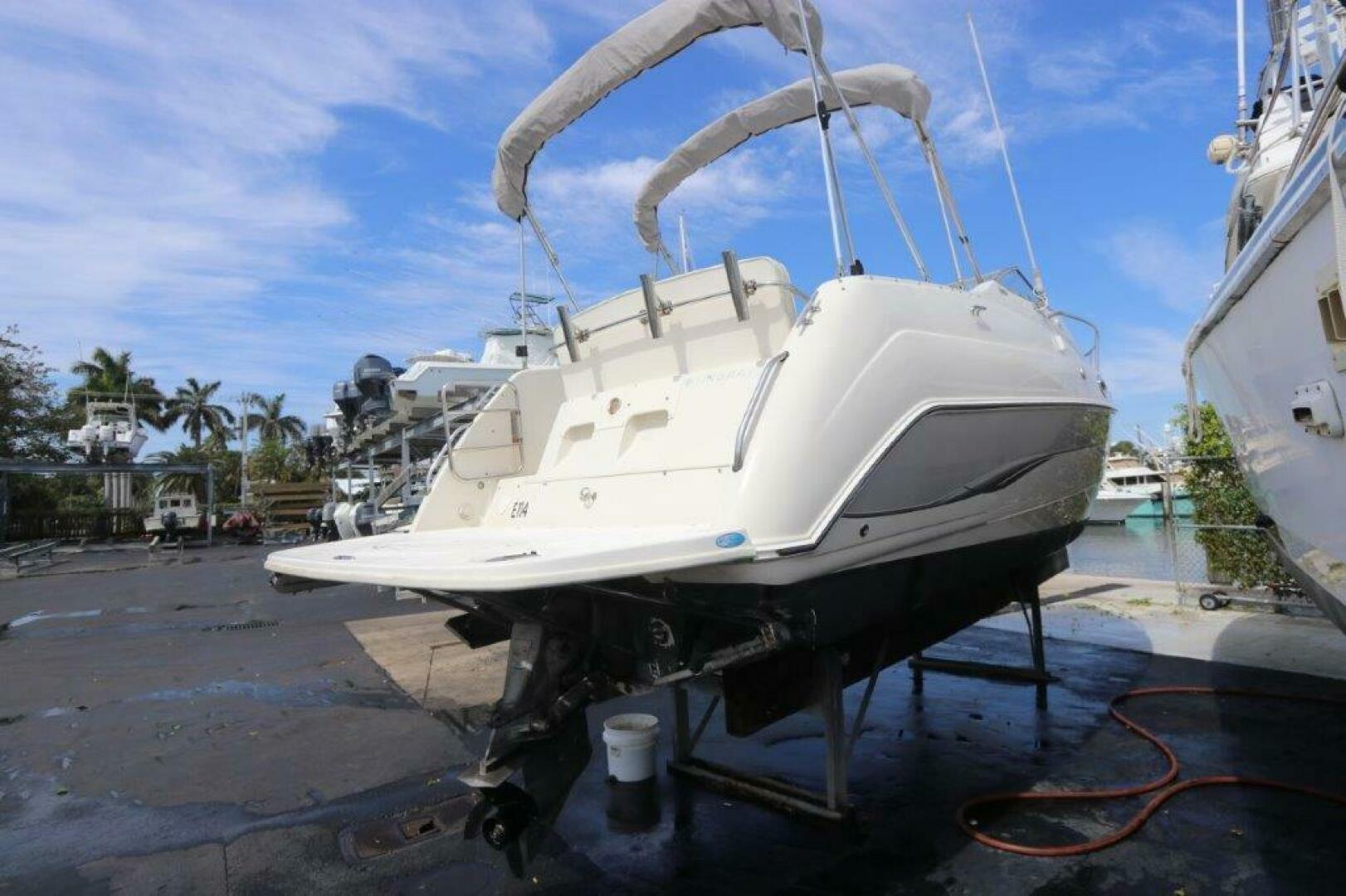 2006 Stingray 240 CS Base - Image 4