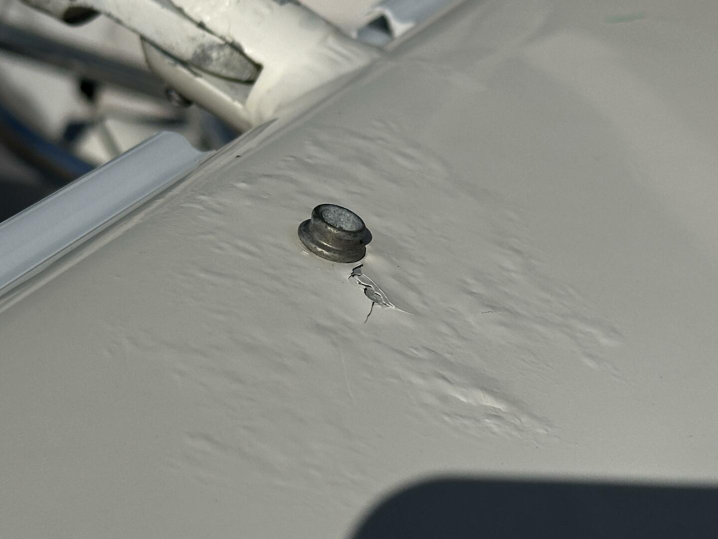 1994 Intrepid 376 Walkaround - Image 23