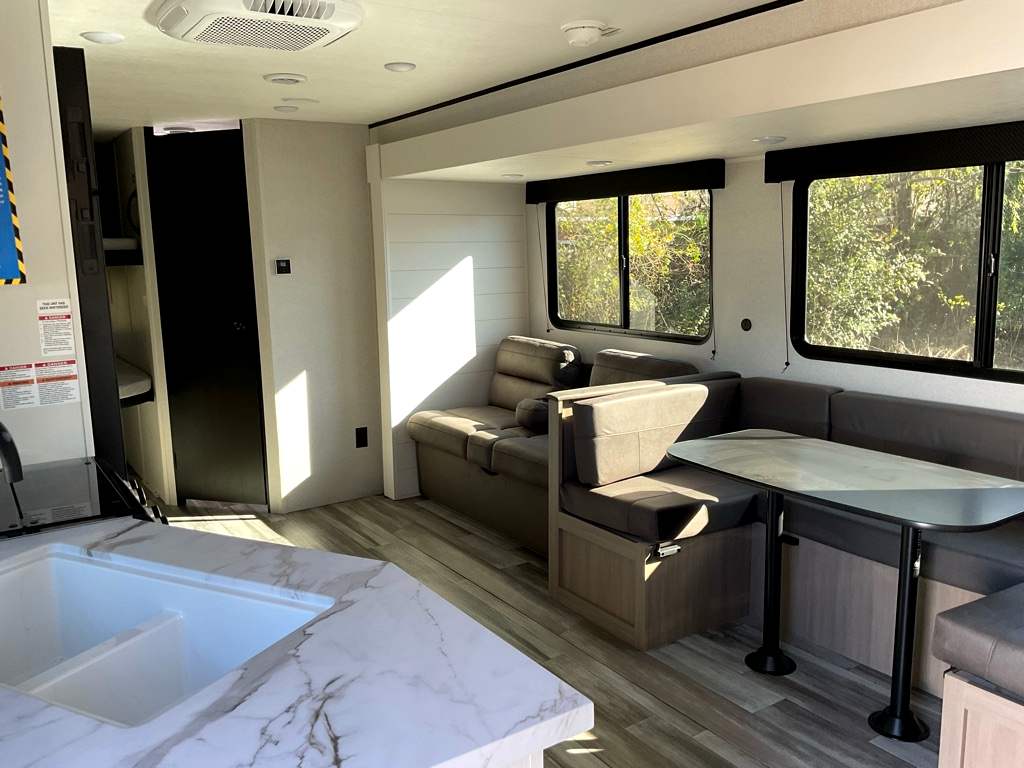 2026 JAYCO Jay Flight SLX 284 BHS  - Image 12