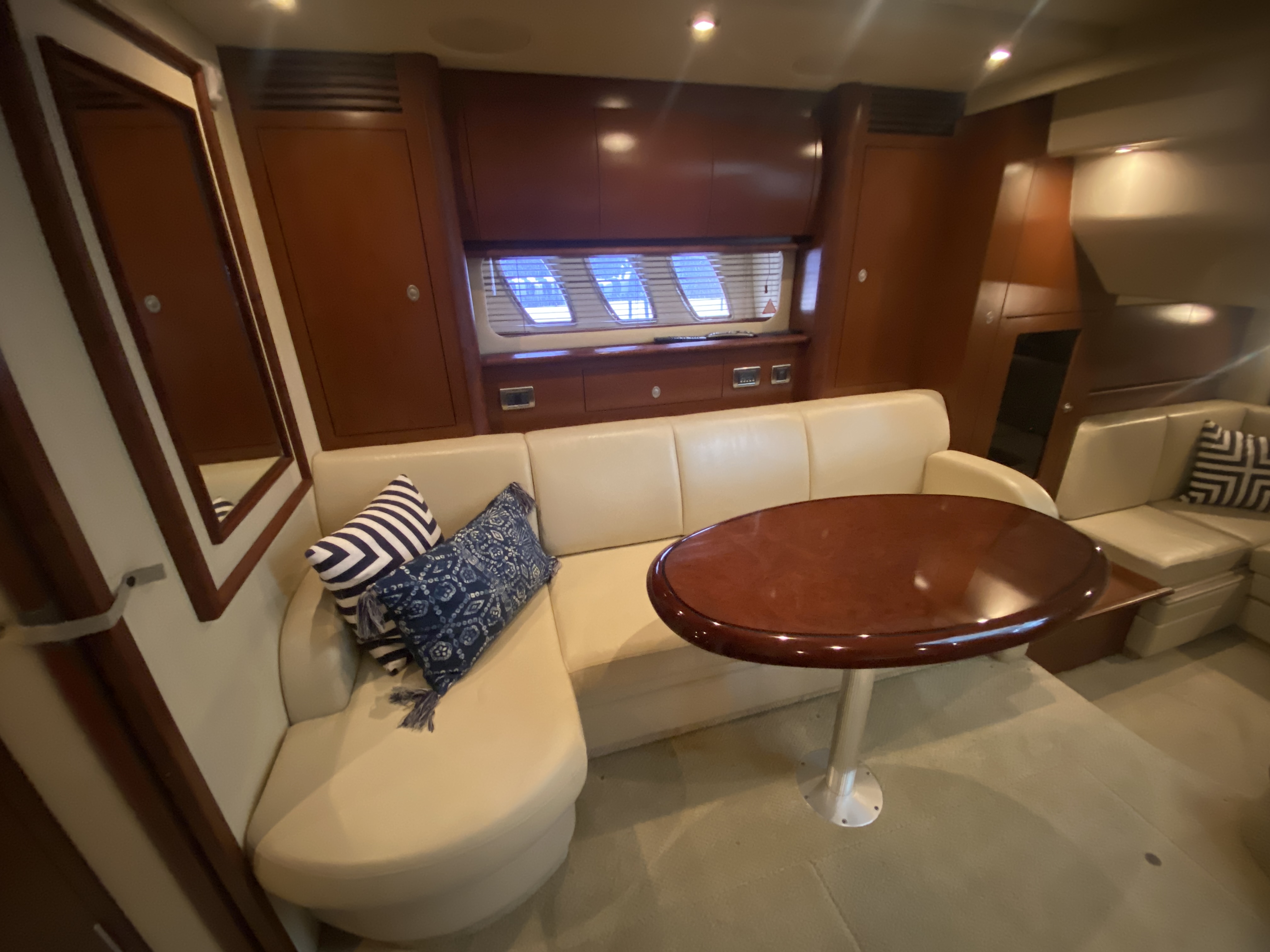 2007 Sea Ray 40 Sundancer - Image 30